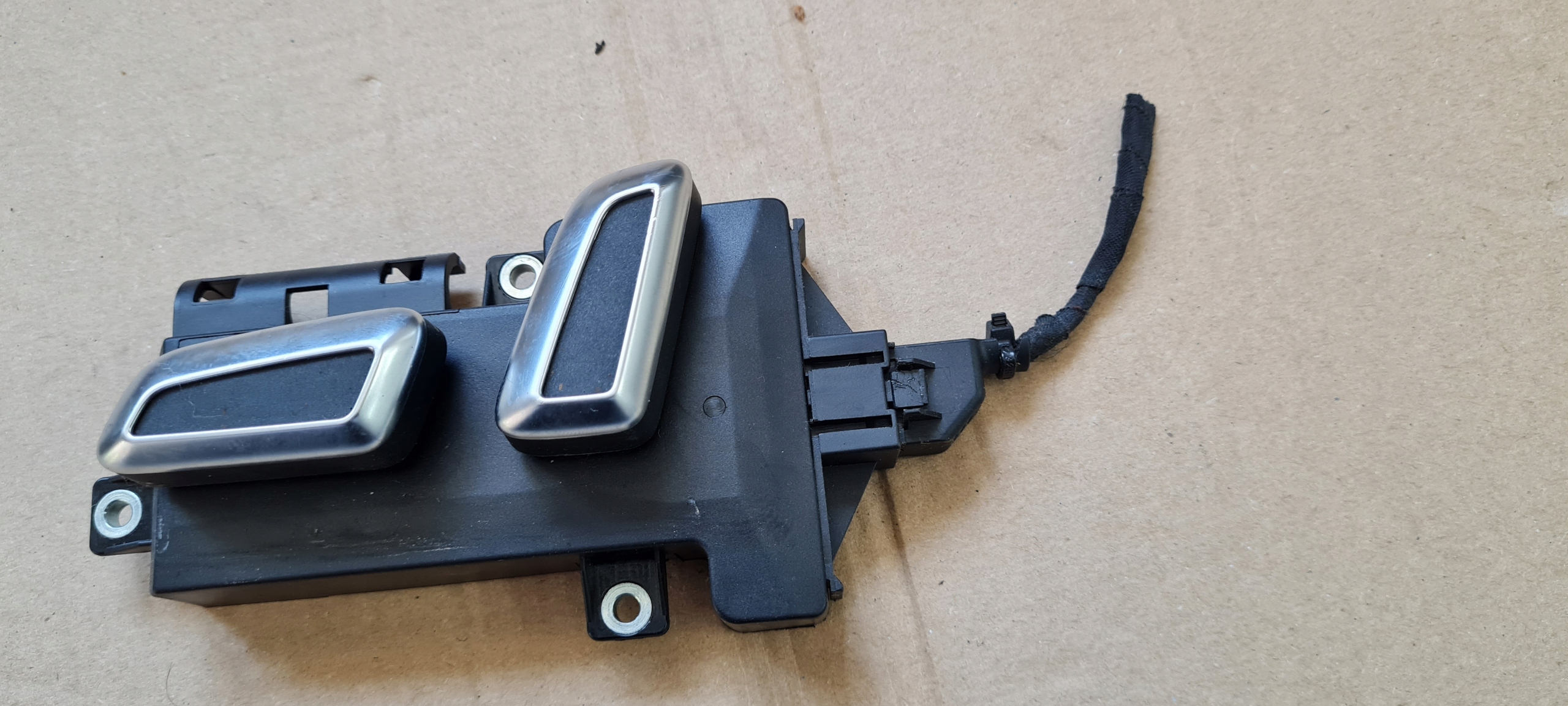 SQ5 8R Q5 LIFT switch seat left front PANEL CHROM 8K0959747 S4 B8 A4