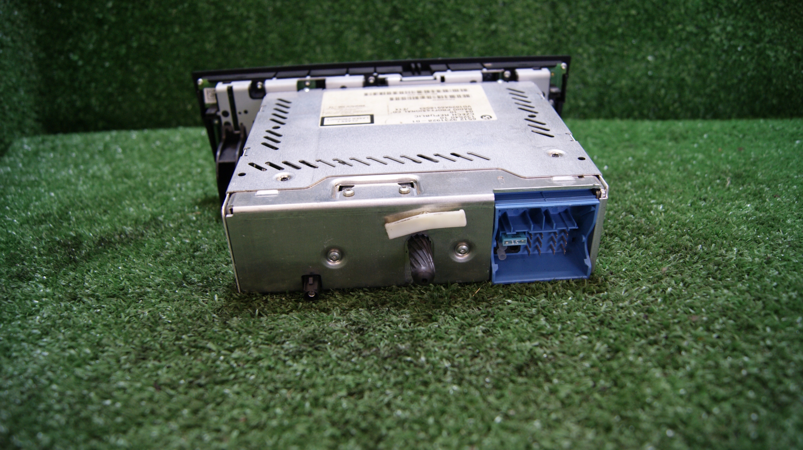 RADIO FABRYCZNE CD BMW E88 65129231928-01 BMW PROFESIONAL