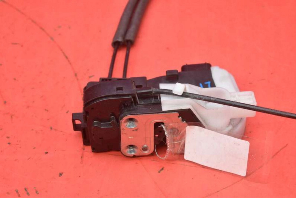 lock door left front front EU HYUNDAI IX35 09-13