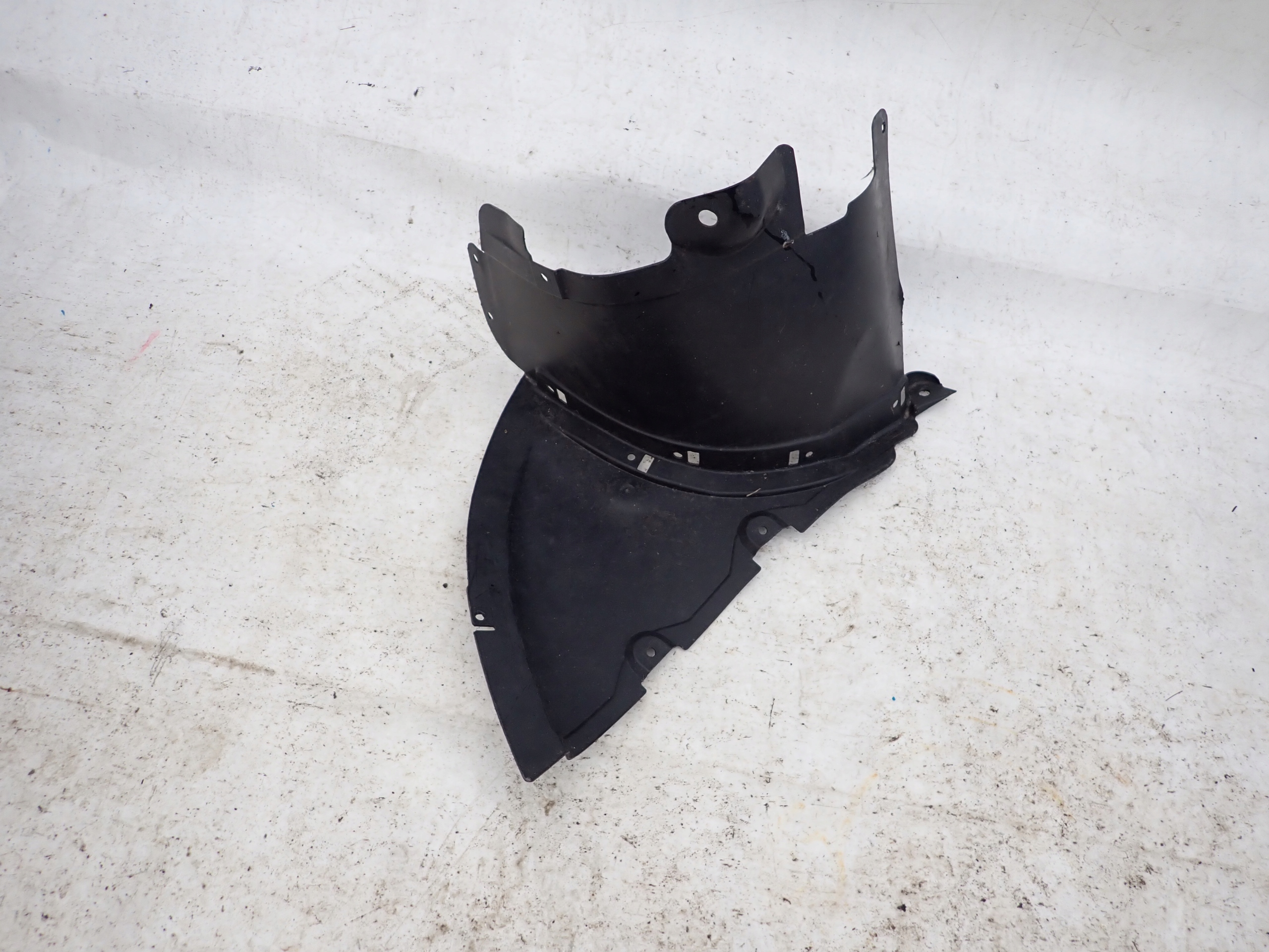 AUDI TT 8J 06- mudguard right front KIEL 8J0821192