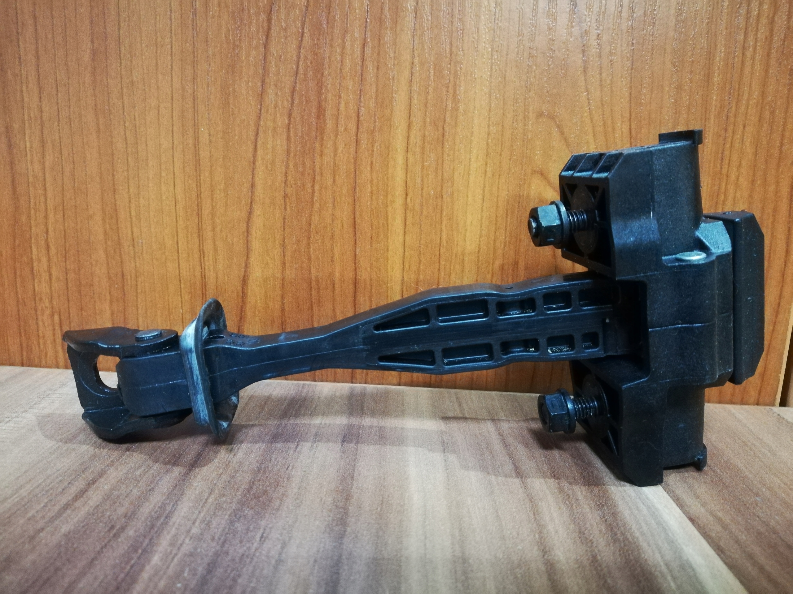limiter door rear part left BMW X3 G01 F97