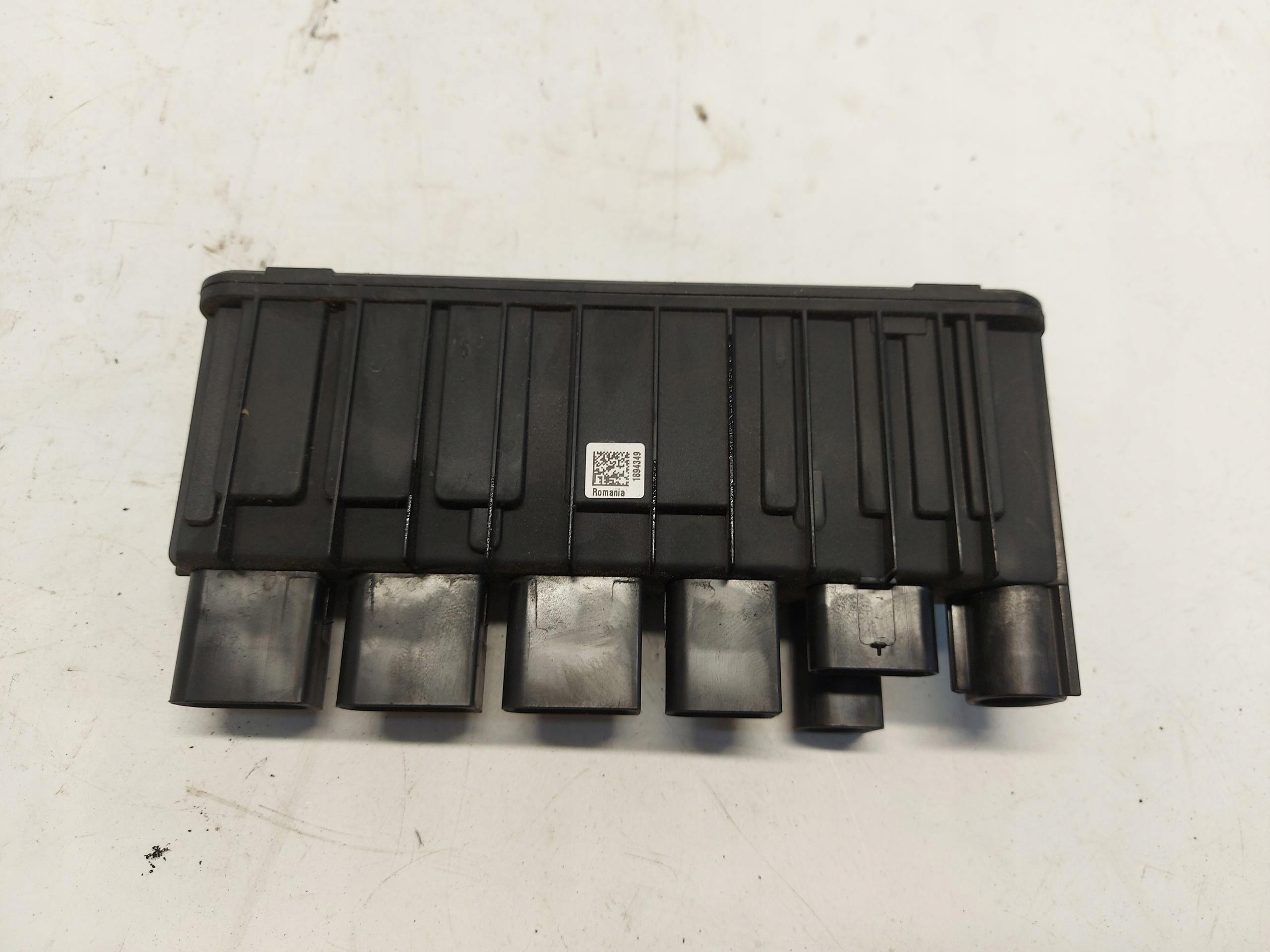 BMW G05 X5 3.0d 2019r. module control unit ZASILANIA 8583091