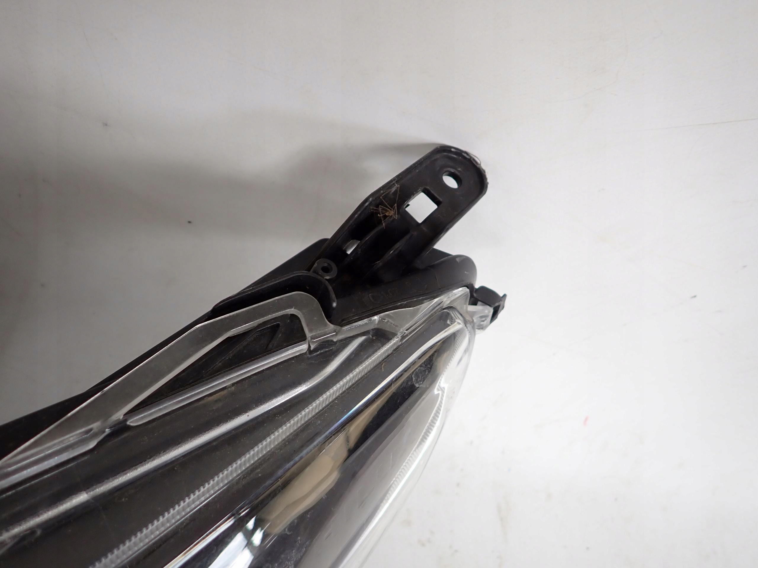 TOYOTA HILUX VIII LIFT 20- light left front front