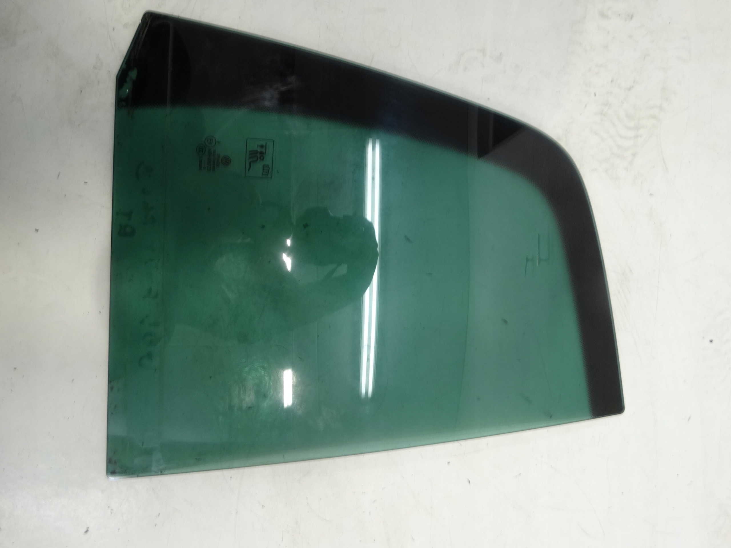 window side door right rear part VW GOLF VI plus 43R-006723 10R.