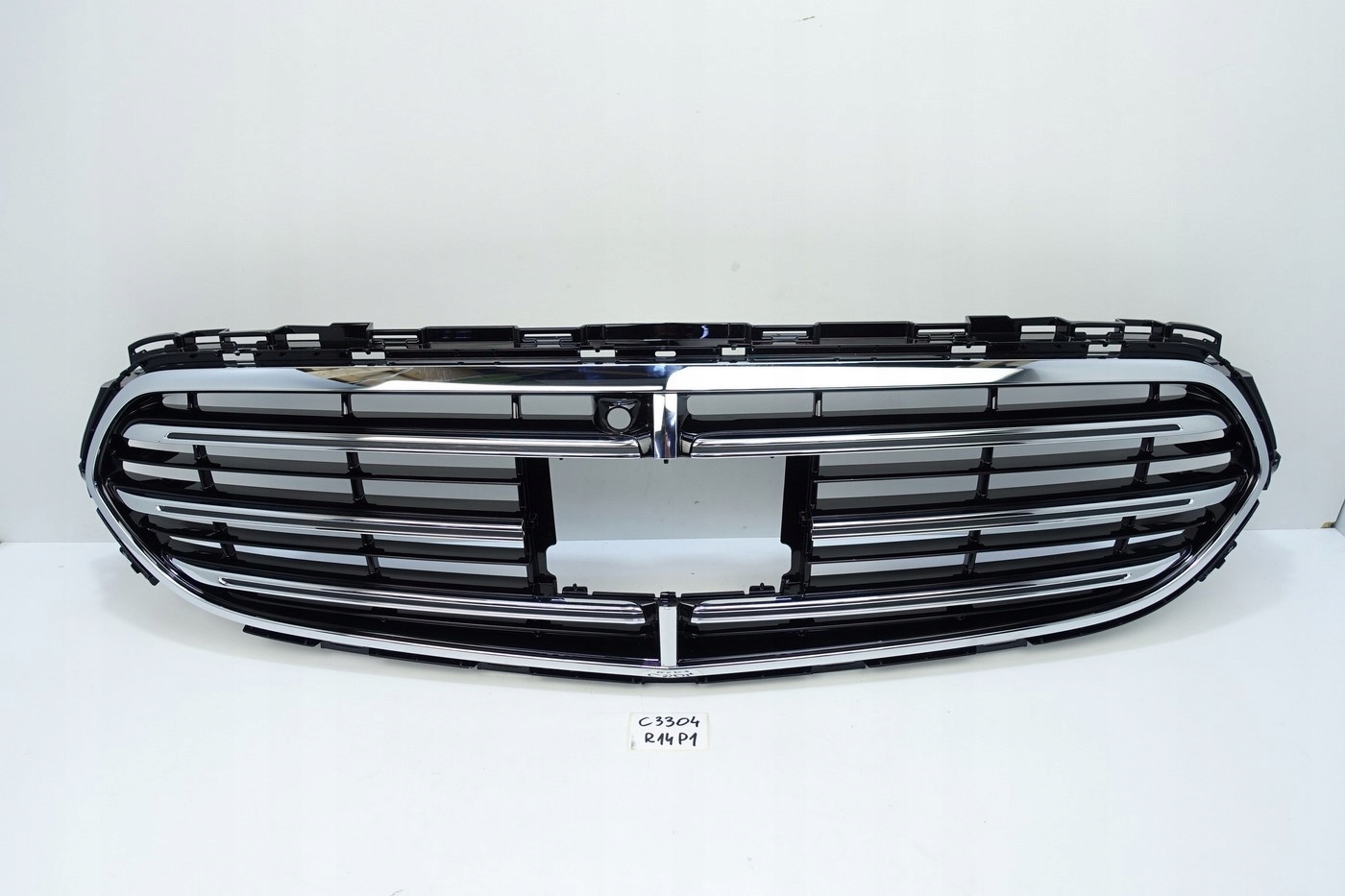 ATRAPA GRILL ZDERZAKA MERCEDES E W213 LIFT 2020-