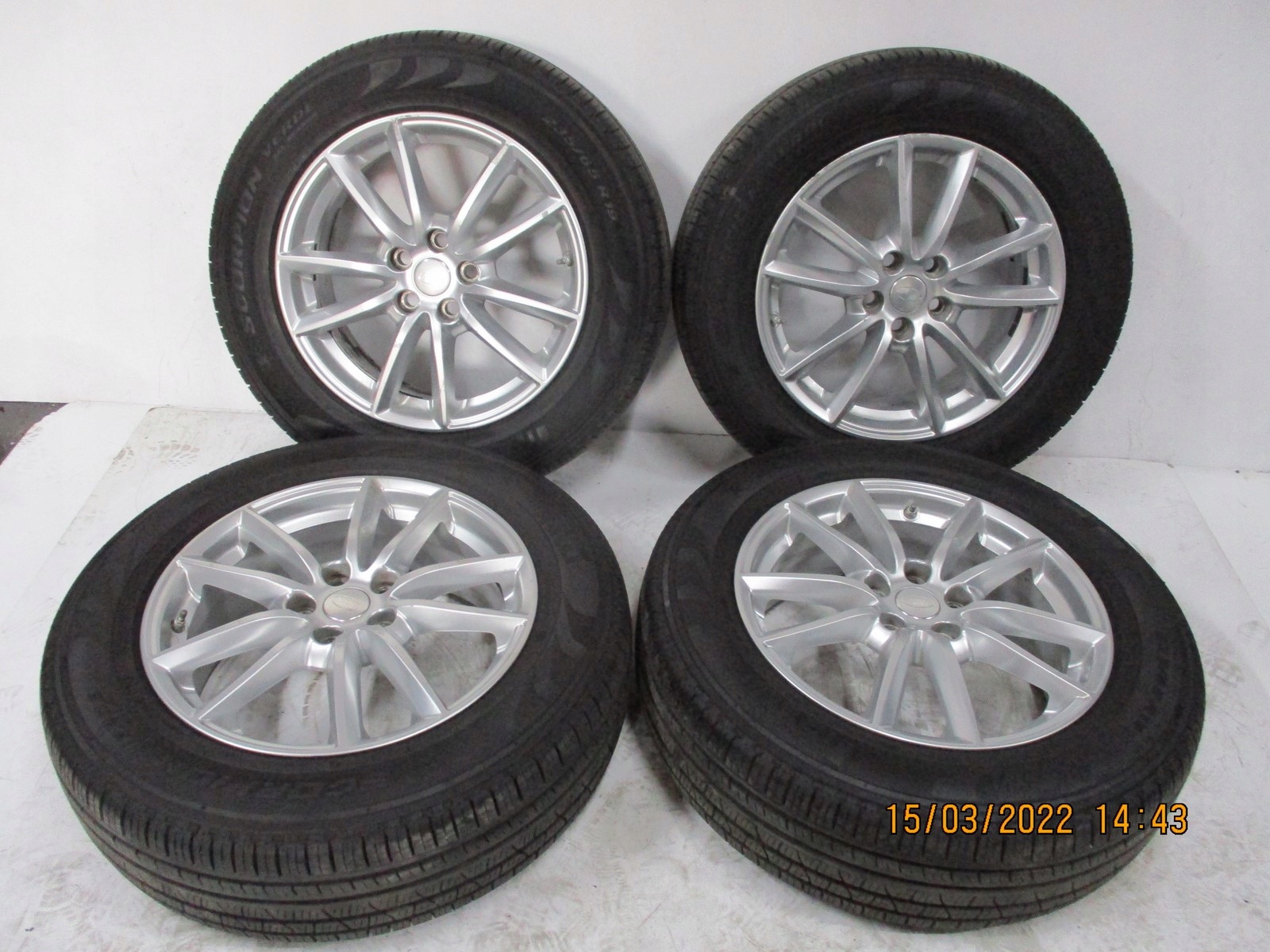 wheels discs tyres RANGE ROVER SPORT R19 7MM M+S