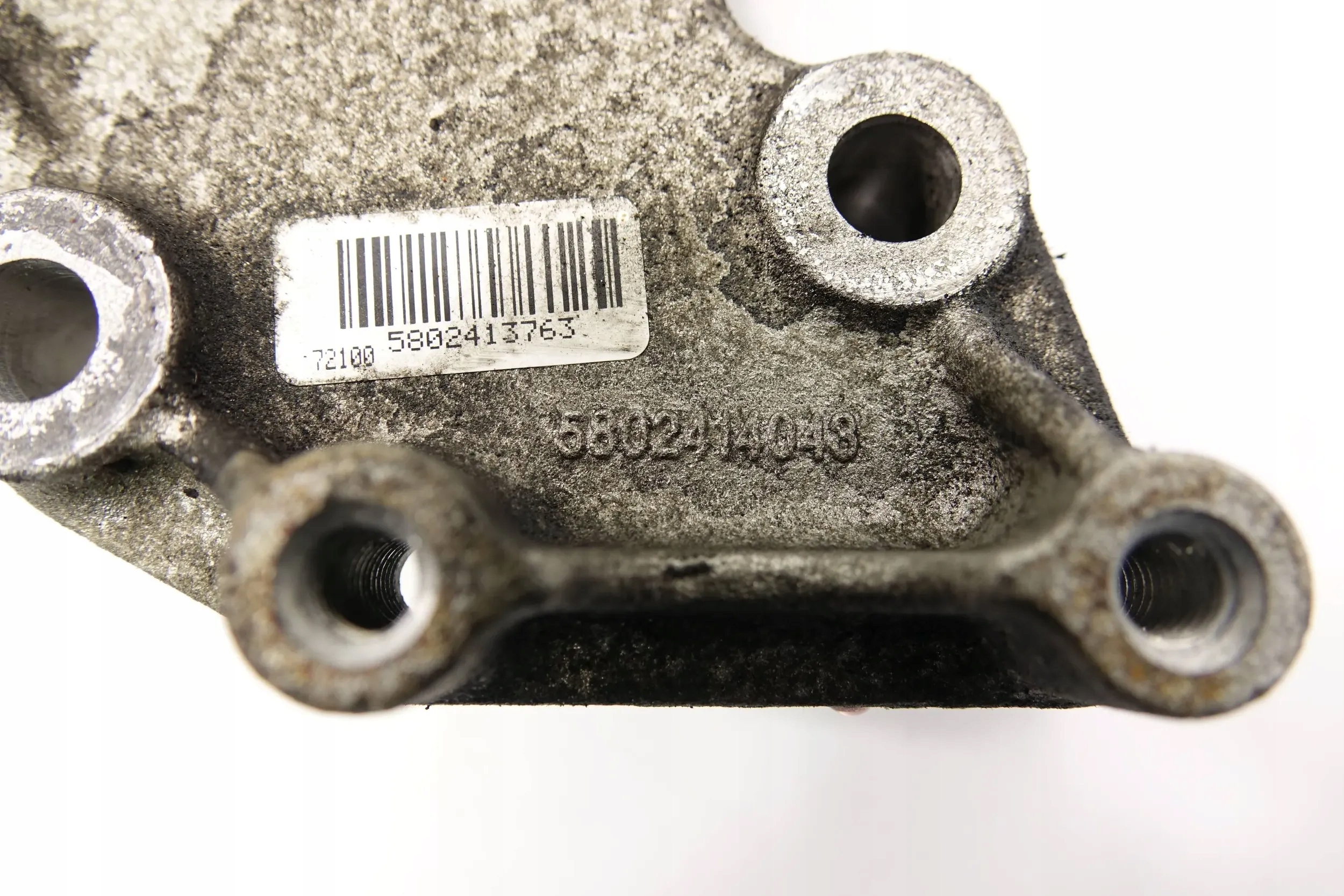 Support Support plaque Moteur IVECO DAILY 2.3 5802414043