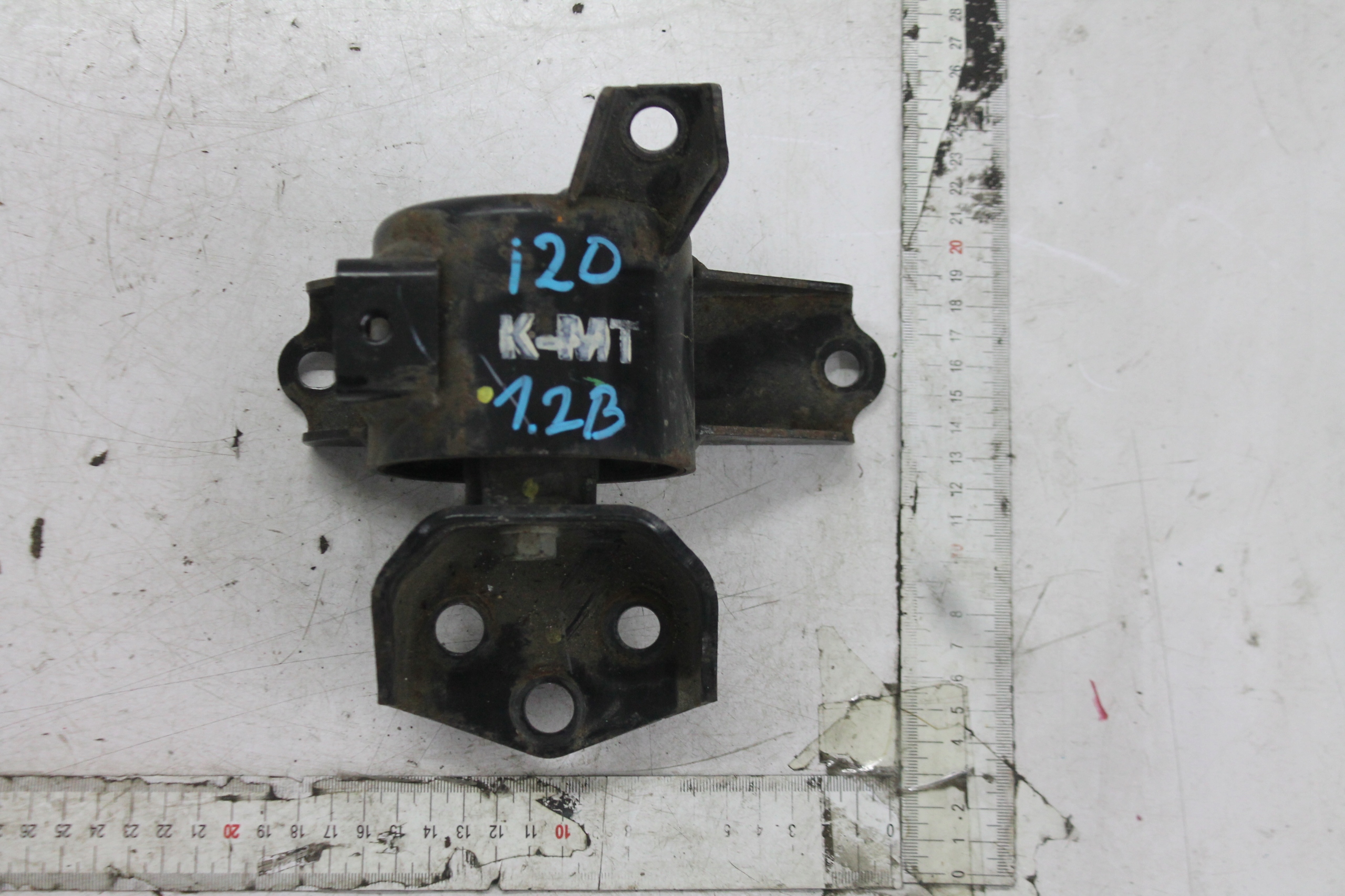 holder engine mount HYUNDAI I20 1.2 16V 08-15