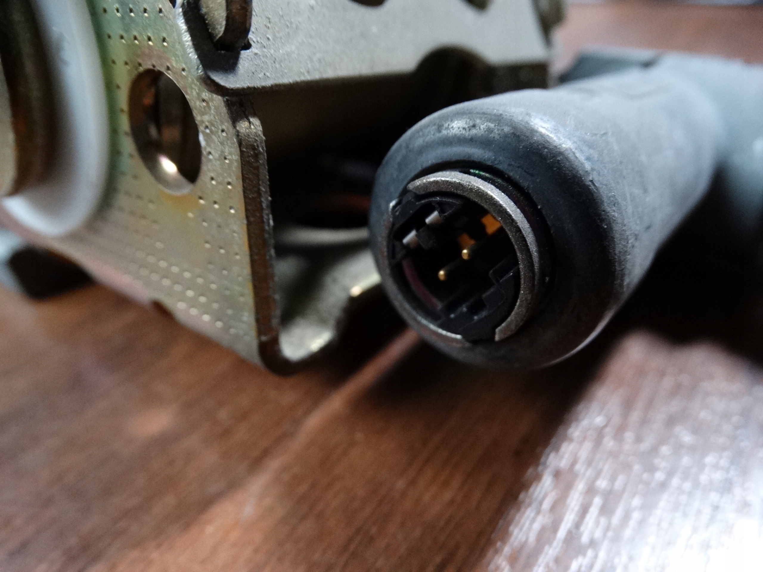 IDEALNY Gurten Spanner links heck BMW E65 E66 1