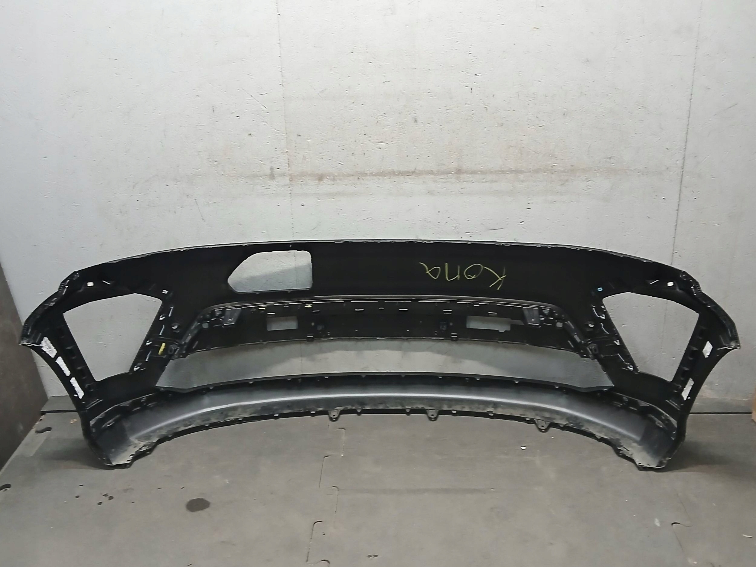 bumper front HYUNDAI KONA II 2 EV ELECTRIC 23