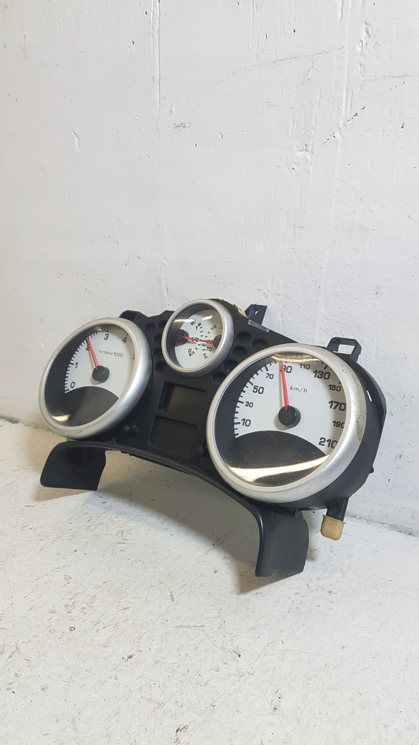 dials dials PEUGEOT 207 1.4 B A2C53065547