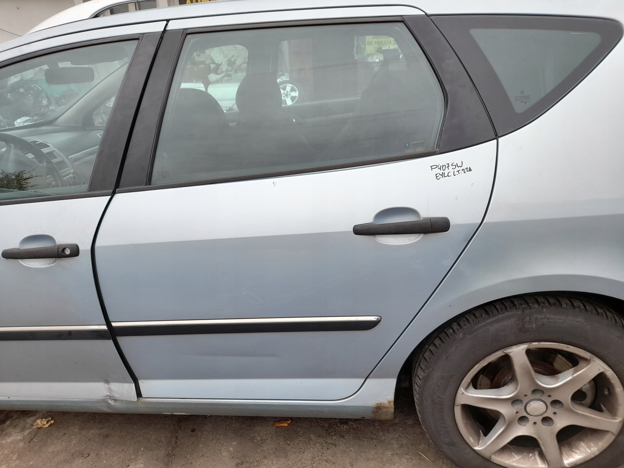 PEUGEOT 407 SW DRZWI LEWY TYŁ LEWE TYLNE EYLC Strona zabudowy tył - lewa
