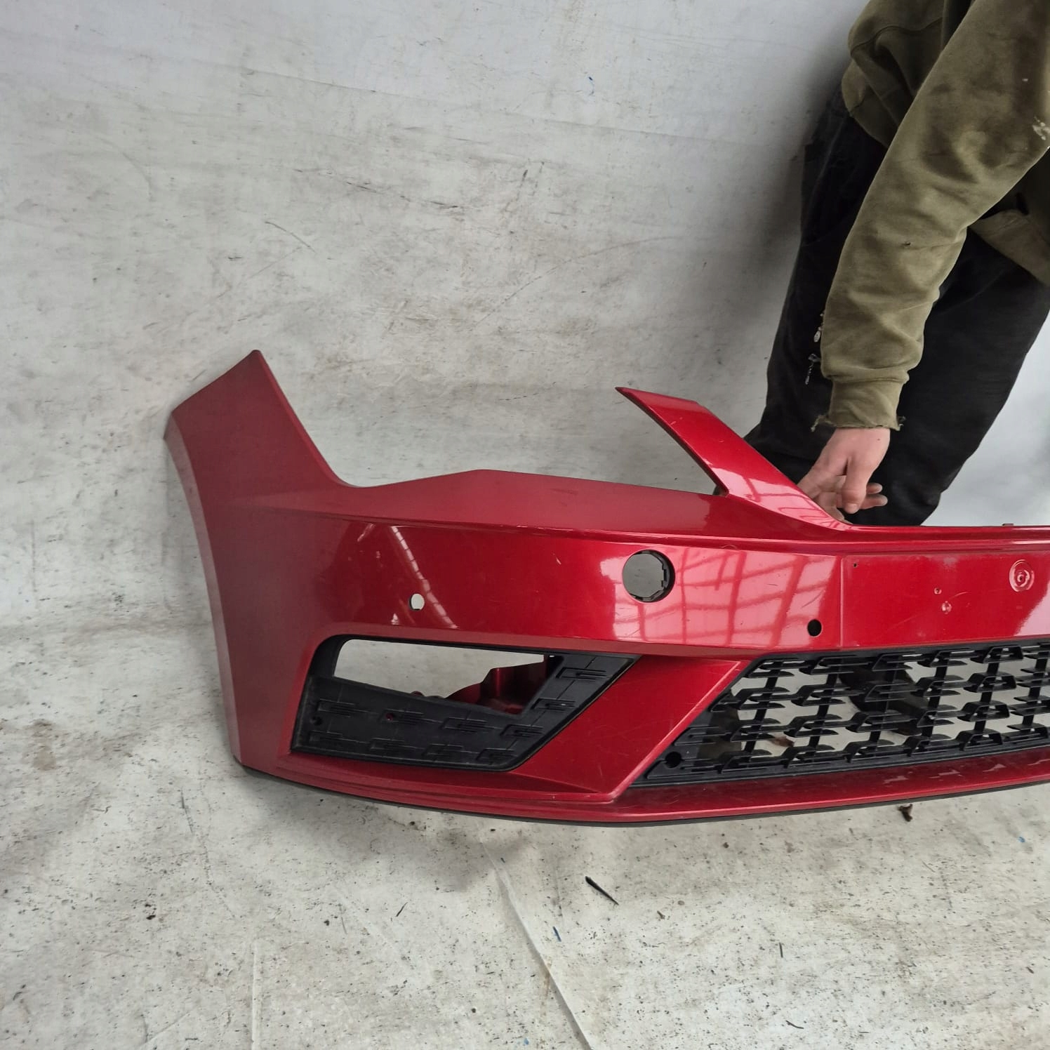 SEAT LEON III LIFT 16- bumper front front PDC SPR 5F0807221R