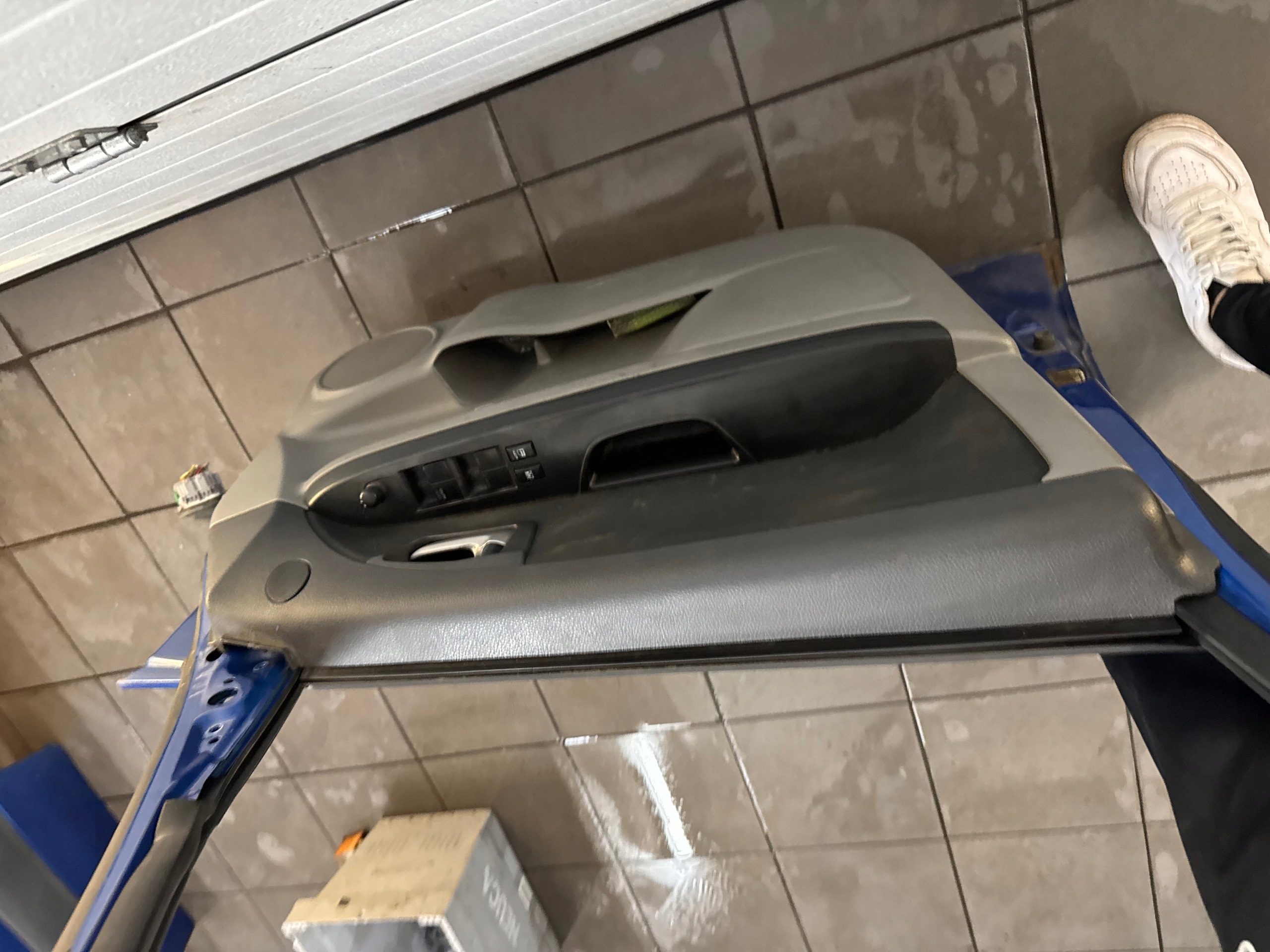 door left front SUZUKI SX4 ZCG left complete