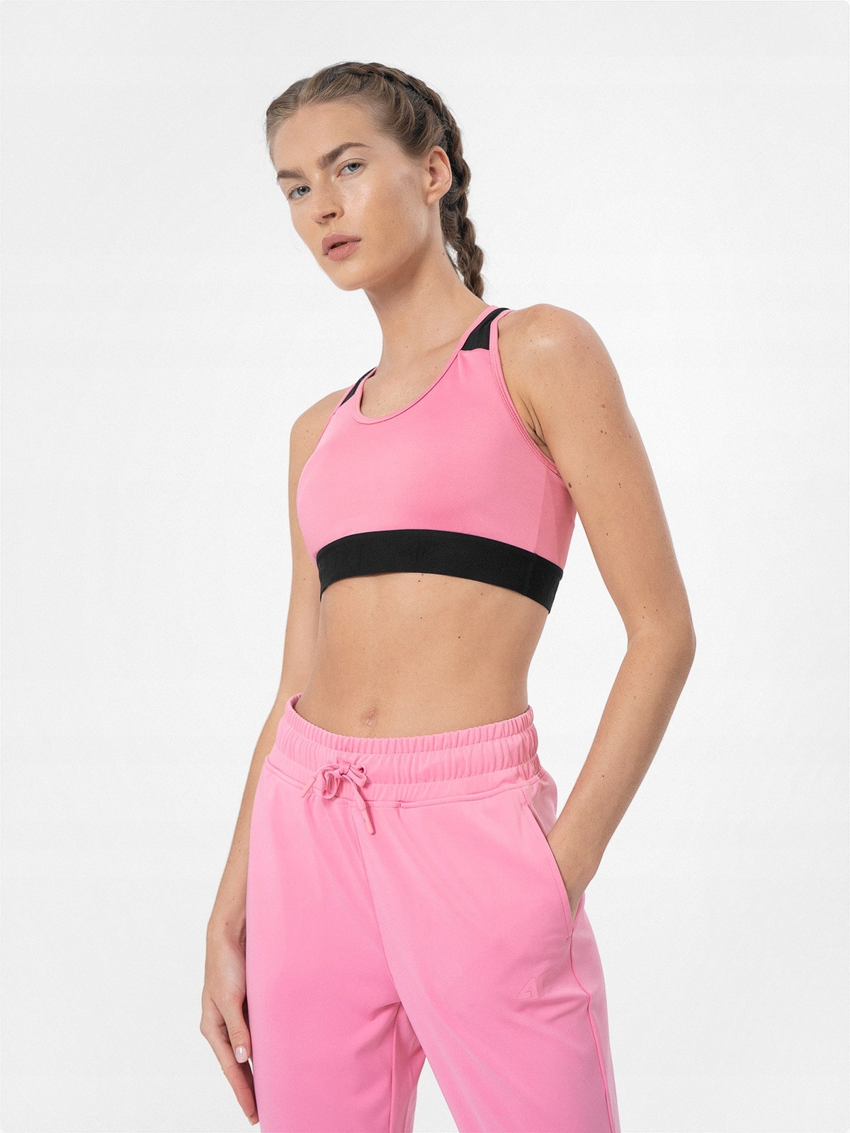 BIUSTONOSZ TRENINGOWY 4F