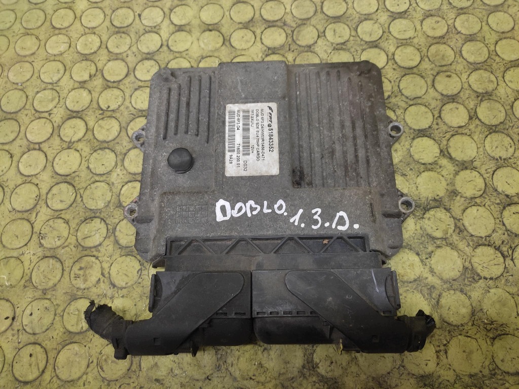 FIAT DOBLO control unit of the engine 51843352