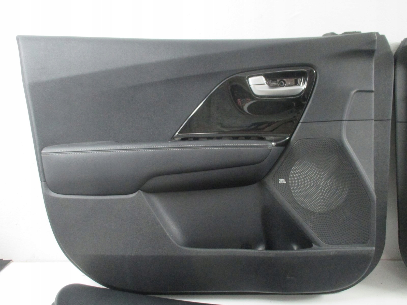 upholstery door KIA NIRO 21R leather JBL front