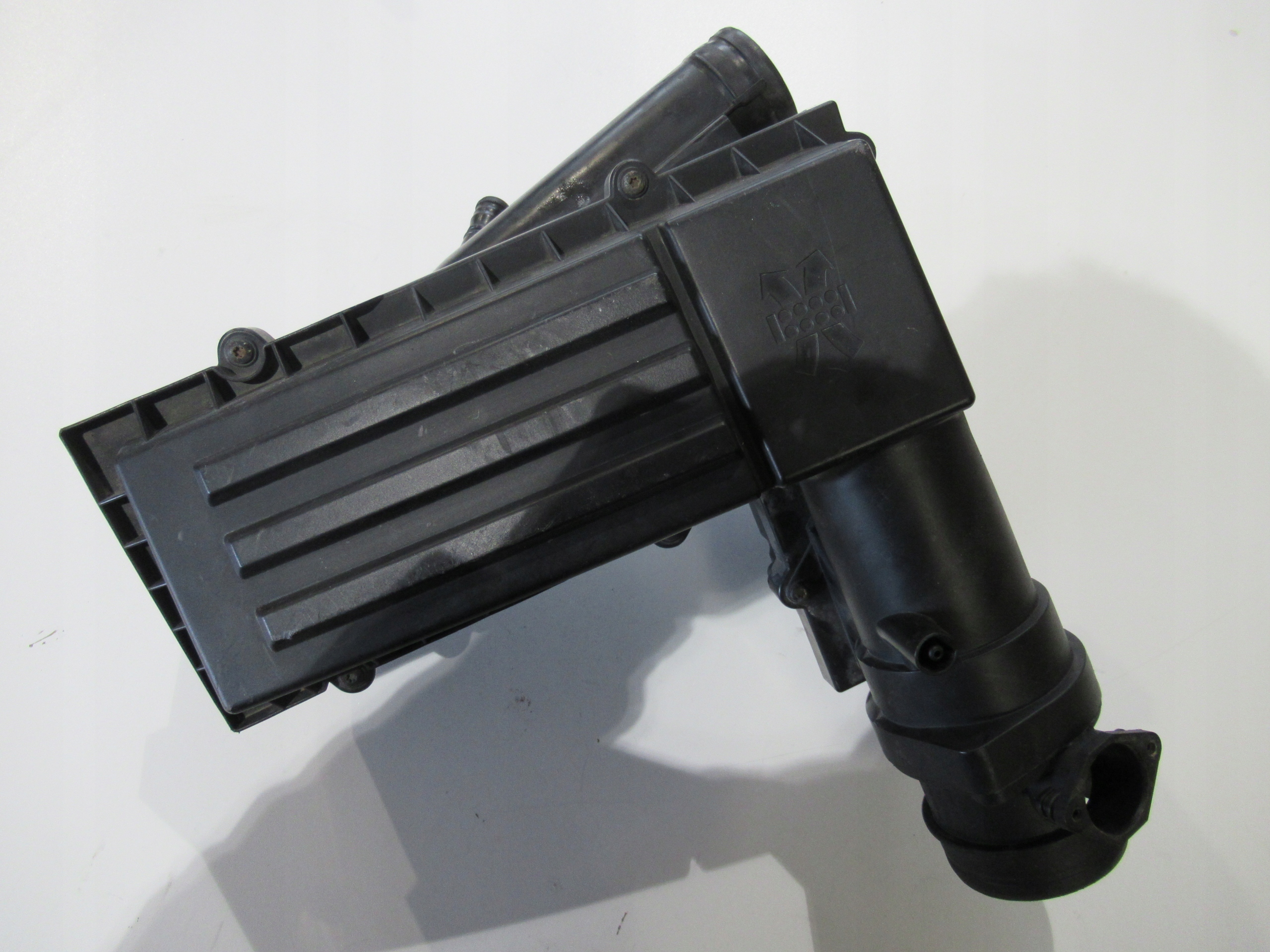 VW PASSAT B6 GEHÄUSE FILTER LUFT 3C0129607AP