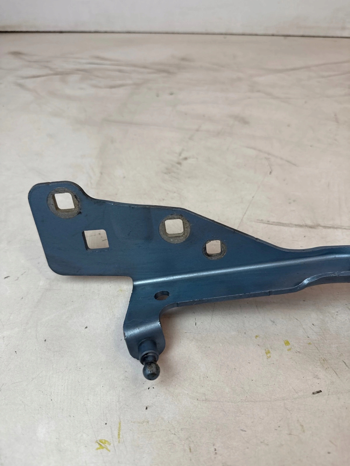 hinge bonnets front front right Renault Scenic III