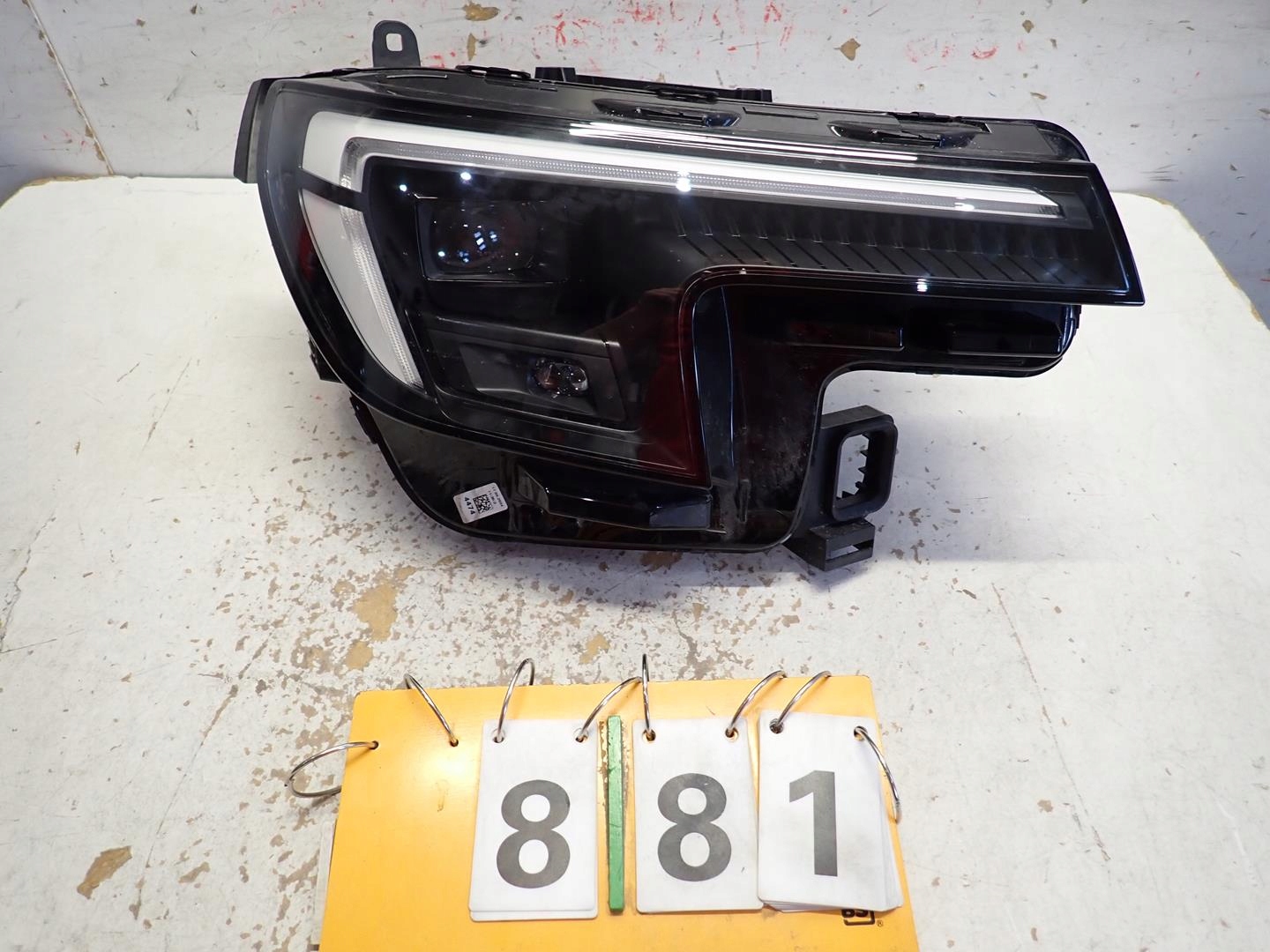 light front front right FORD EXPLORER EV 2024- FULL LED R2KB-13E016-CG