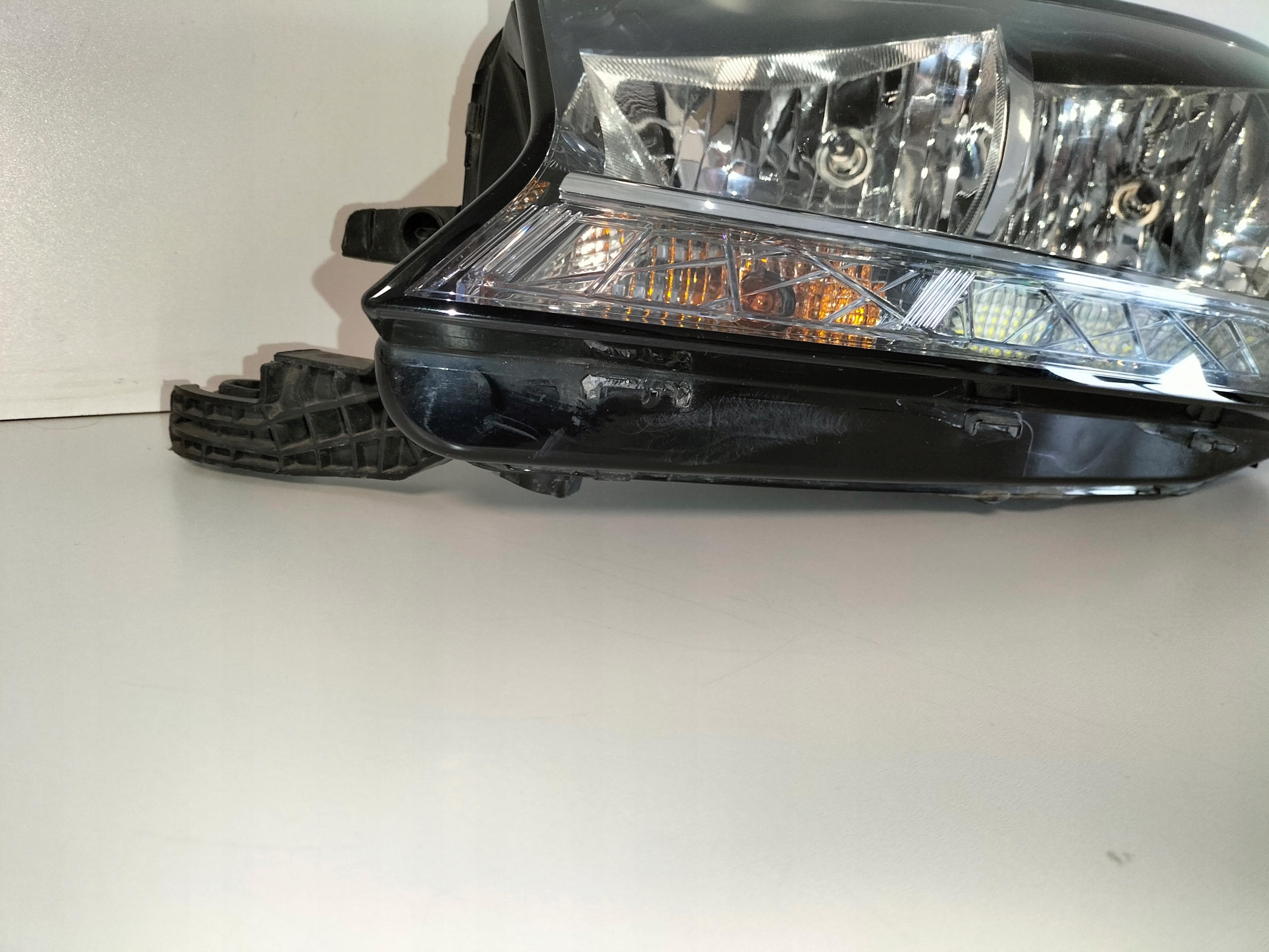 light front reflektor left SKODA FABIA III LIFT 18