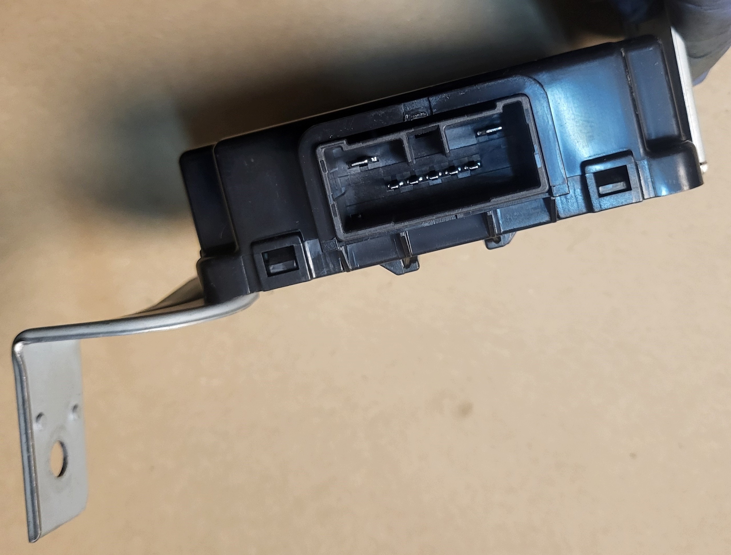 module control unit BCM ASSY KIA CEED III LIFT 4E78J1-1000 95300-M600 OE