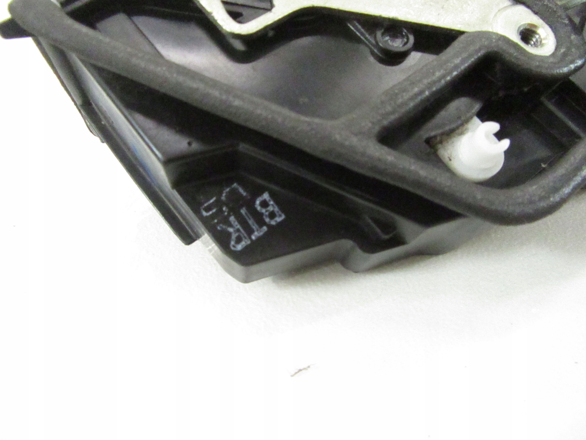 lock right front BMW e60 e70 e83 e84 e90 e91 F01 F10 F11 F25 EUROPA