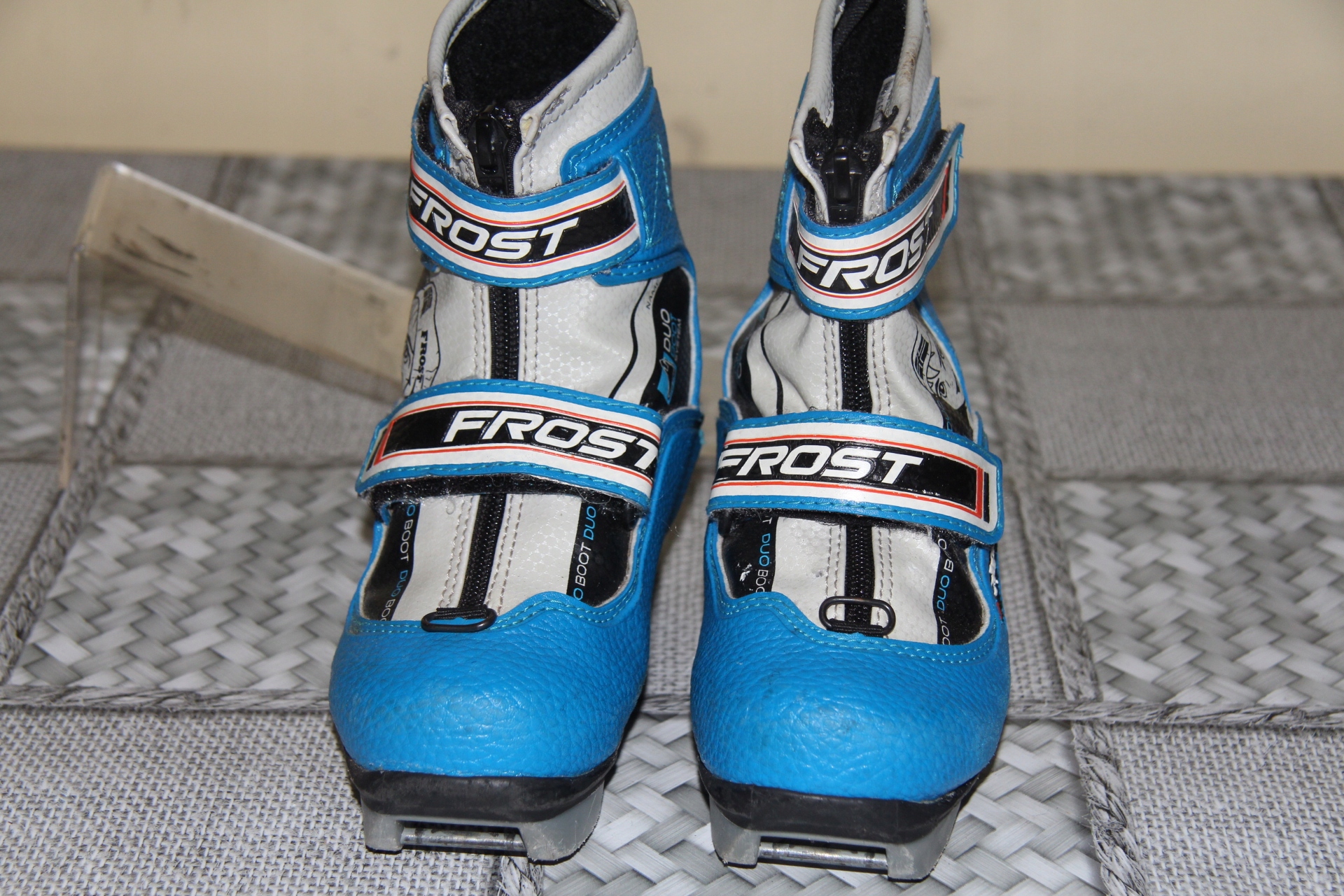 ALPINA FROST NNN - ROZ.28/18CM Model FROST