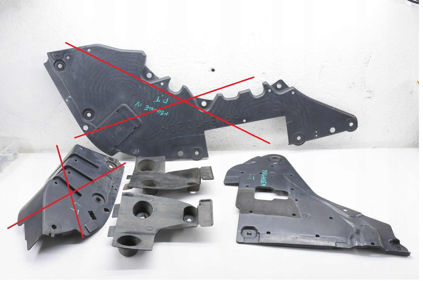 RENAULT MEGANE IV TALISMAN kombi OSŁONA PODWOZIA LEWA PRAWA