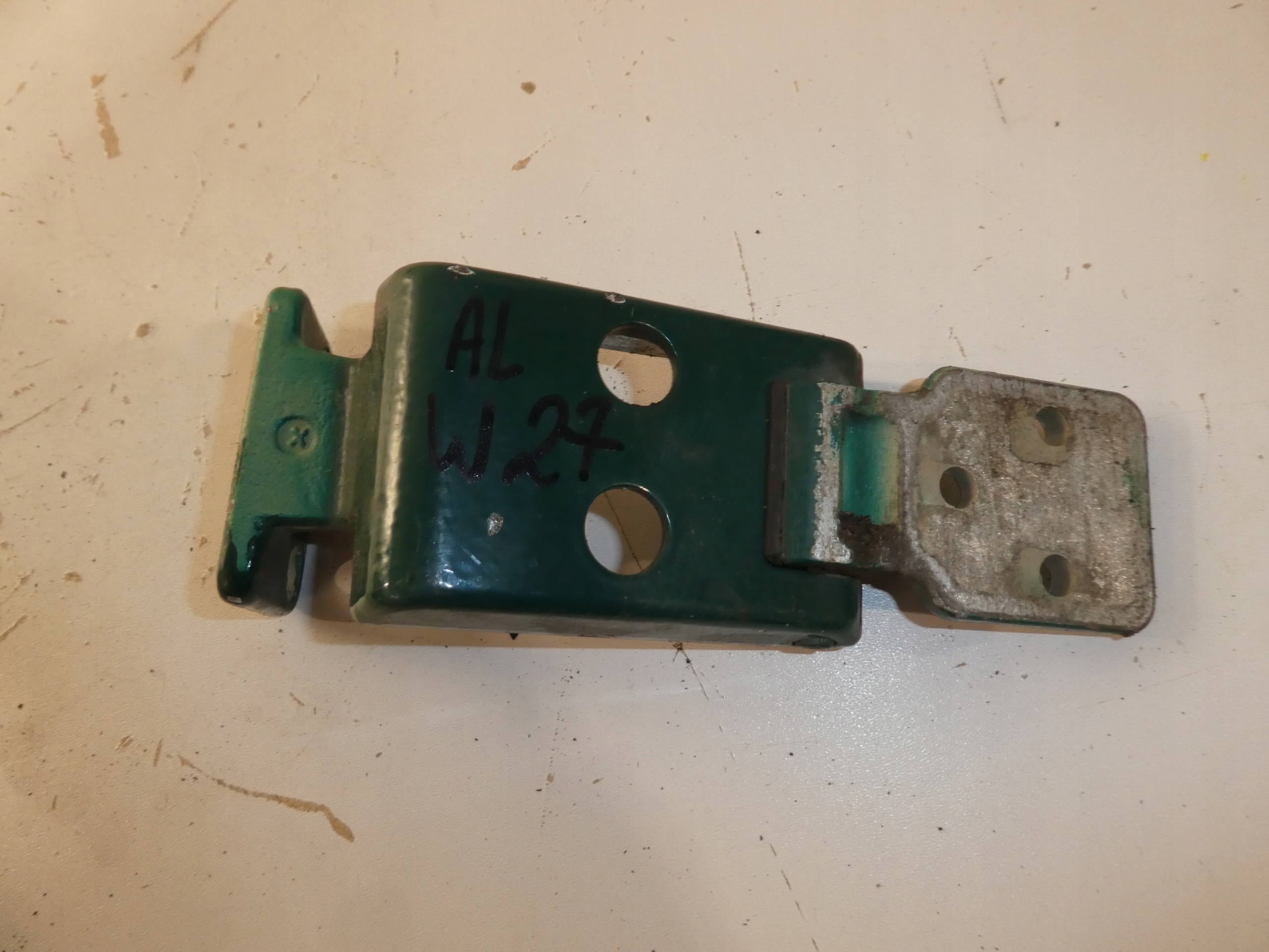 hinge door SPRINTER 906 A9067400637