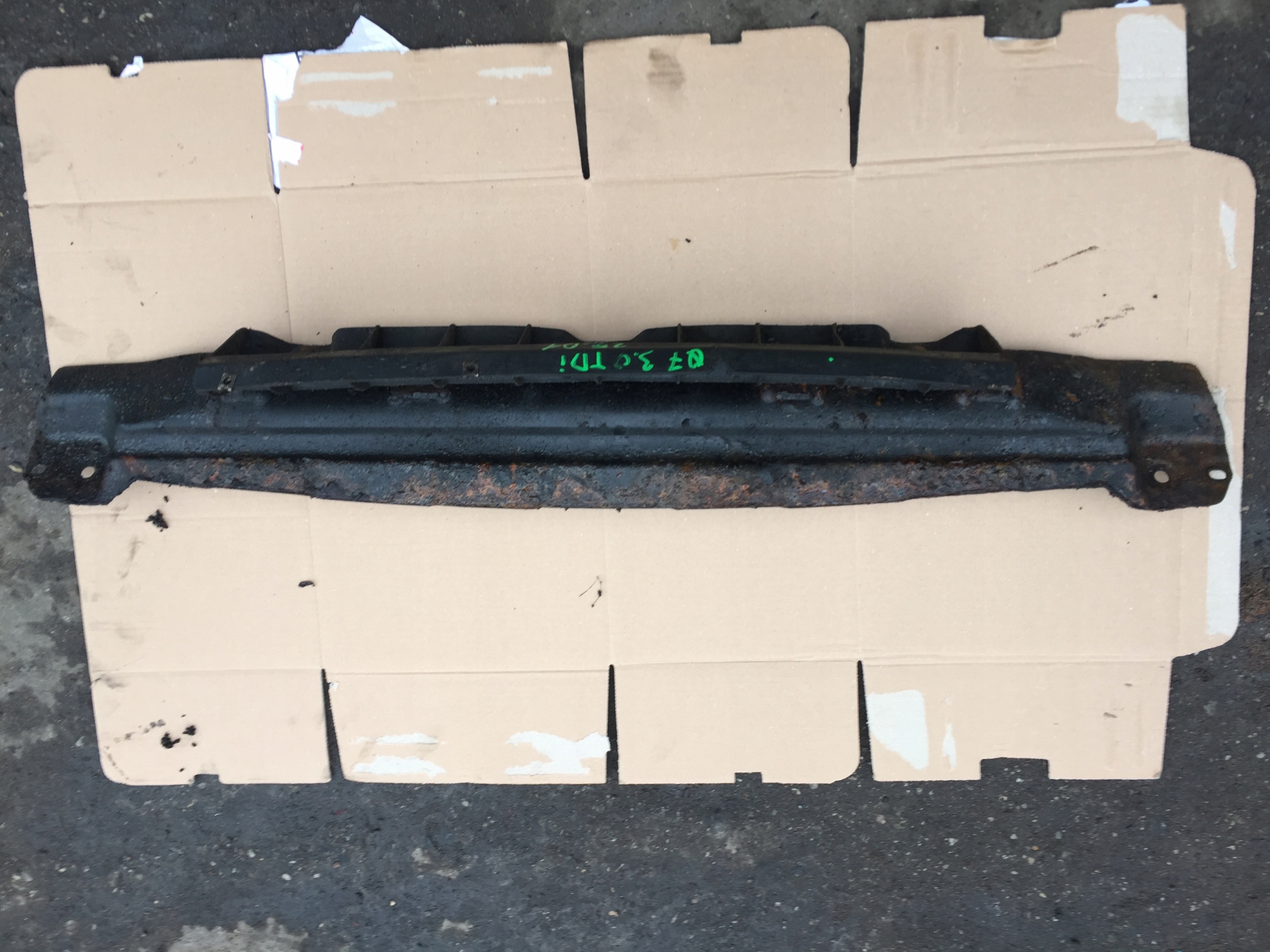 AUDI Q7 4L sider below bumper pillar front