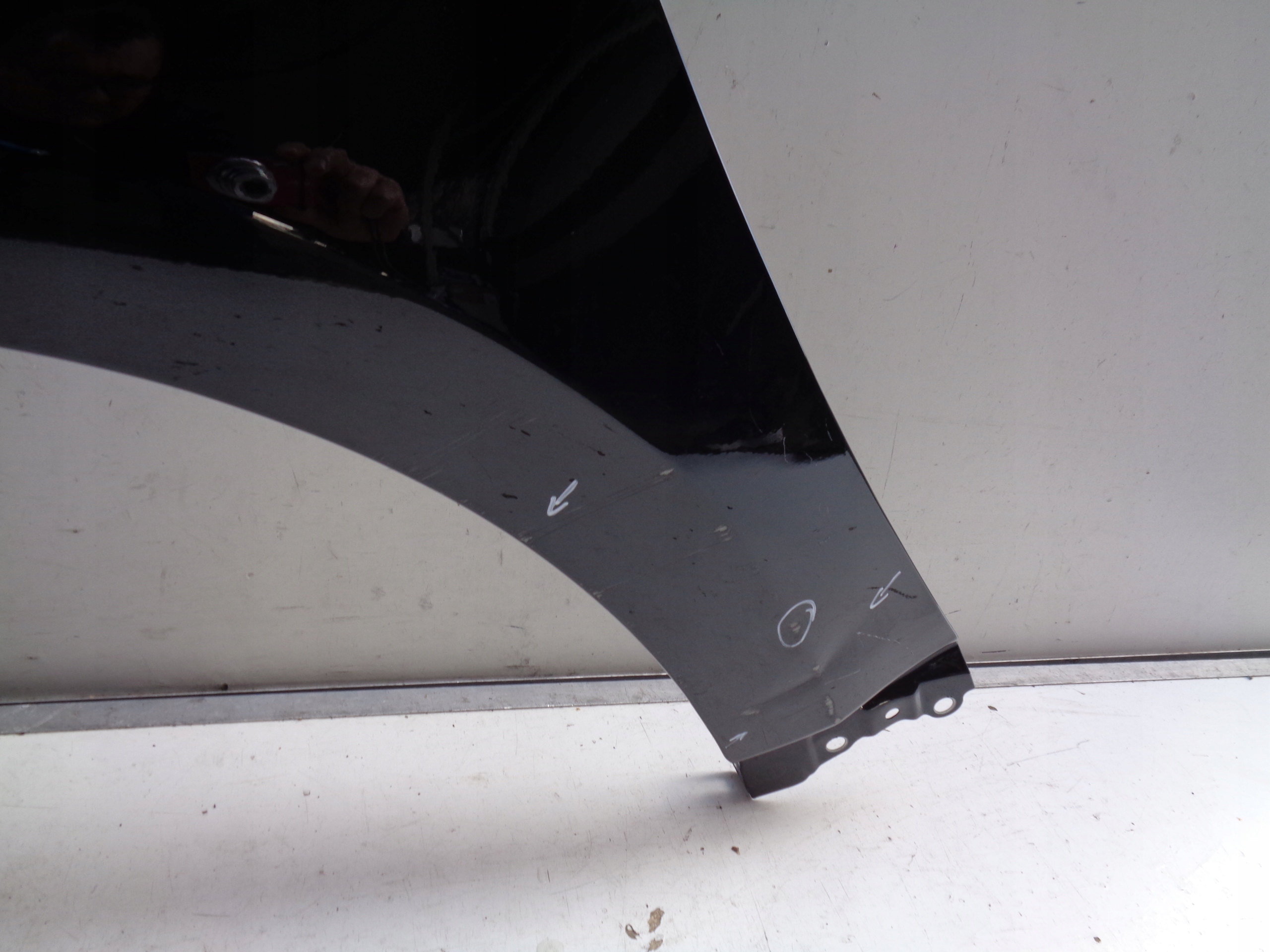 fender left front TOYOTA YARIS IV 20- NR 42986