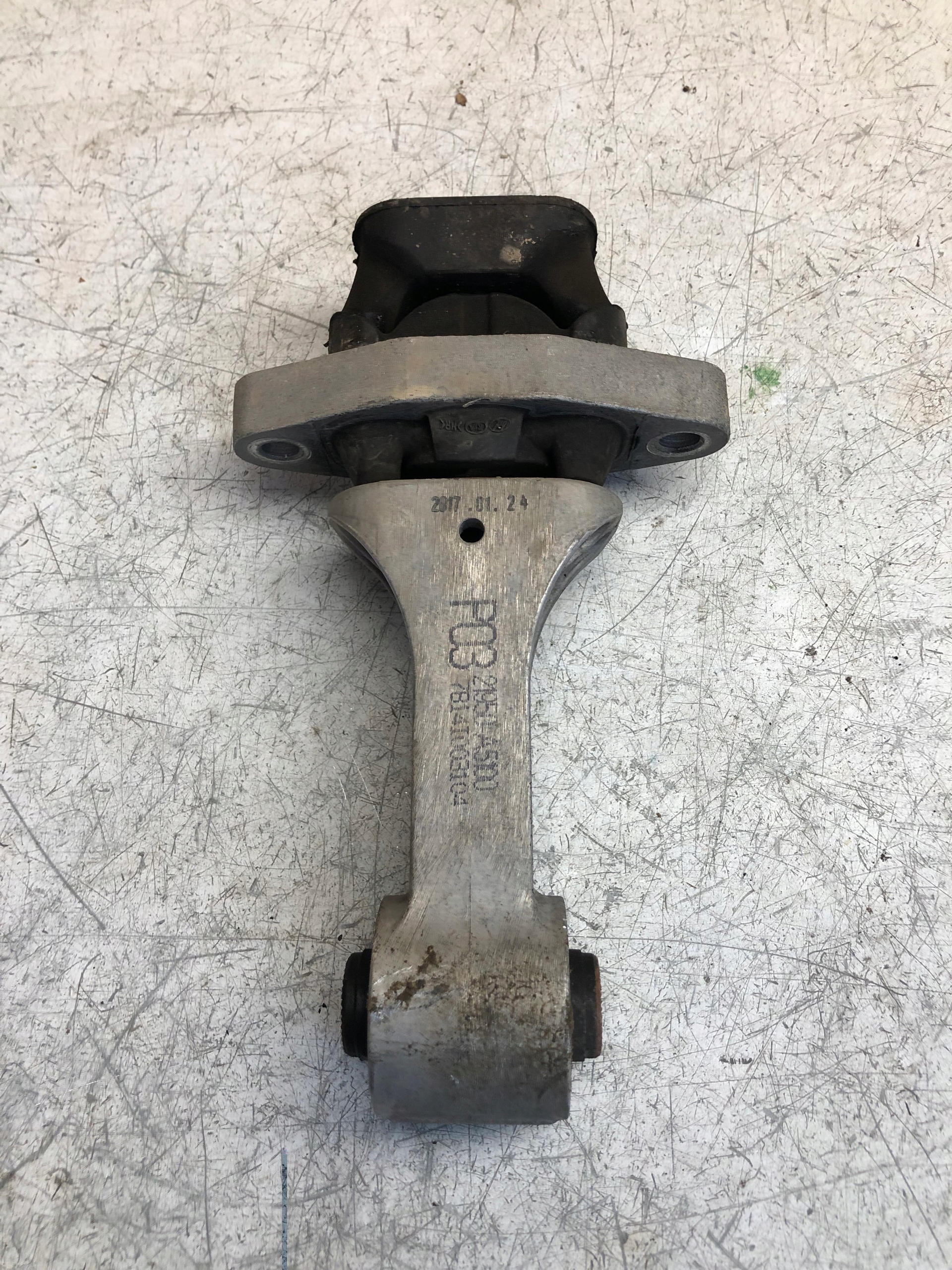HYUNDAI I30 II 1.6 GDI support gearboxes