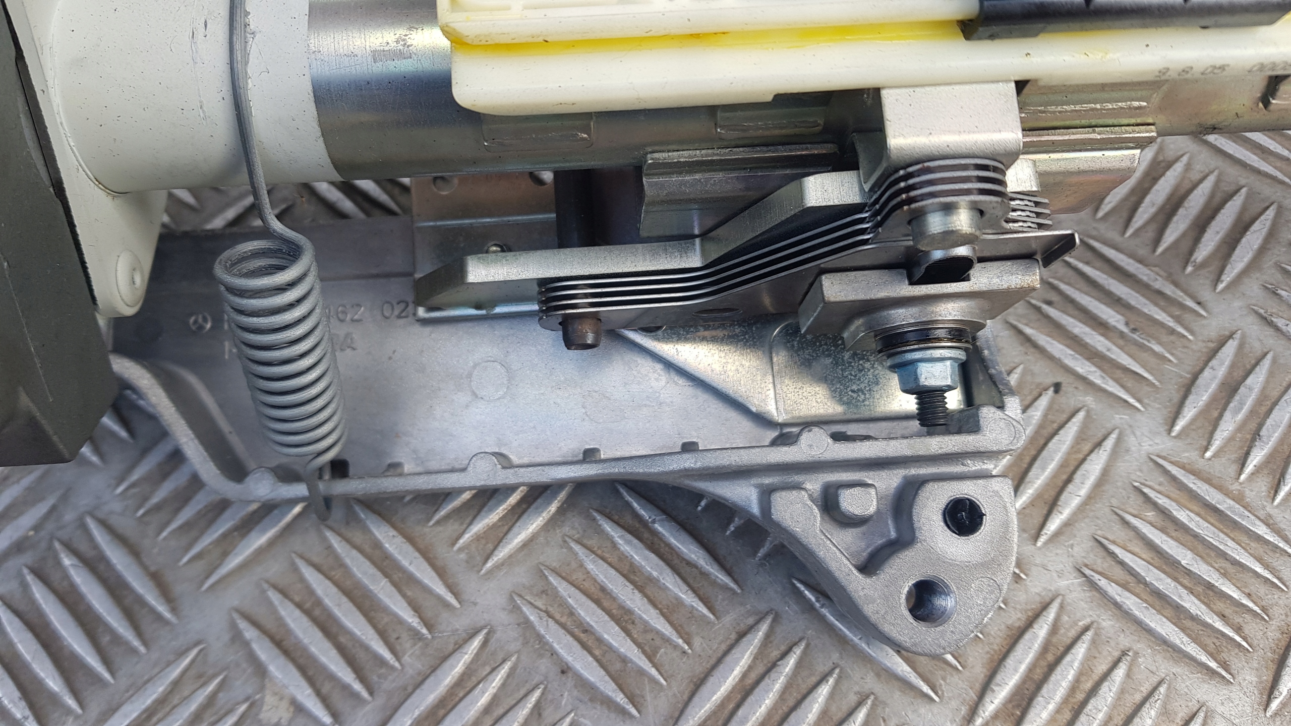 MERCEDES B KLASSA W245 2.0 CDI running board STARTOWY key blocking computer