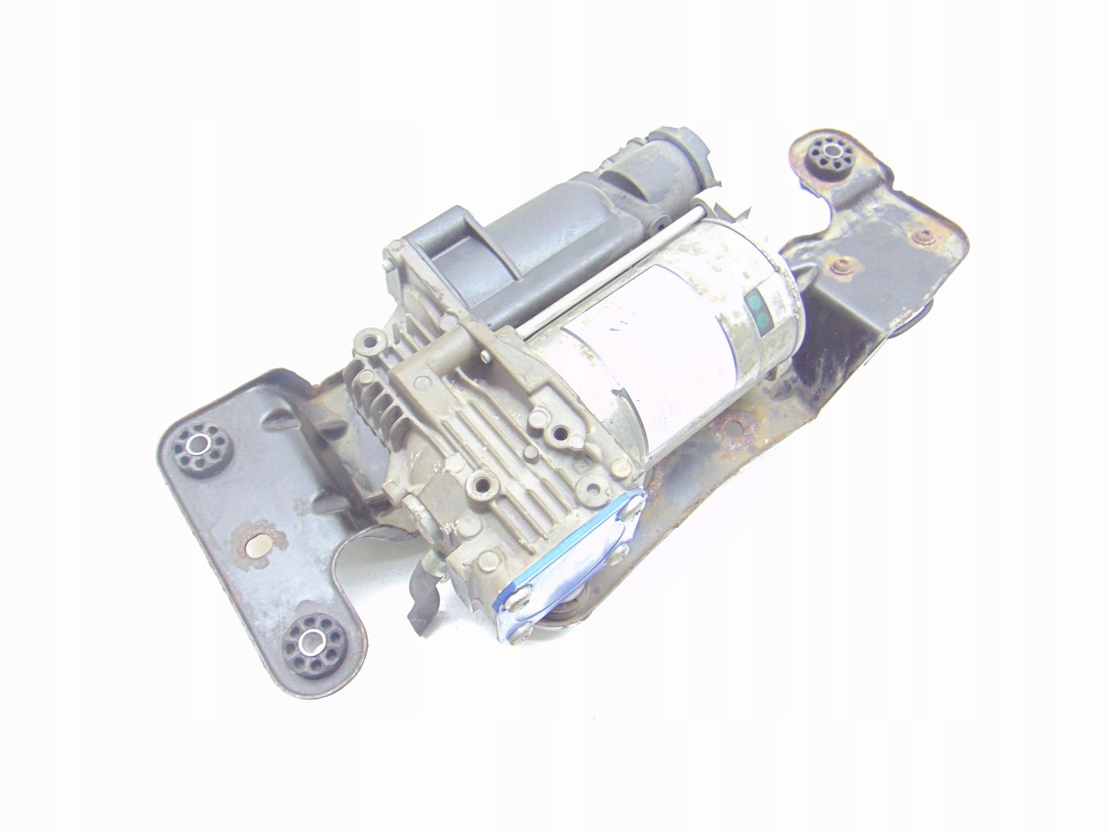 compressor; compressor springing BMW X5 E70 X6 E71 6775479 AMK 2018