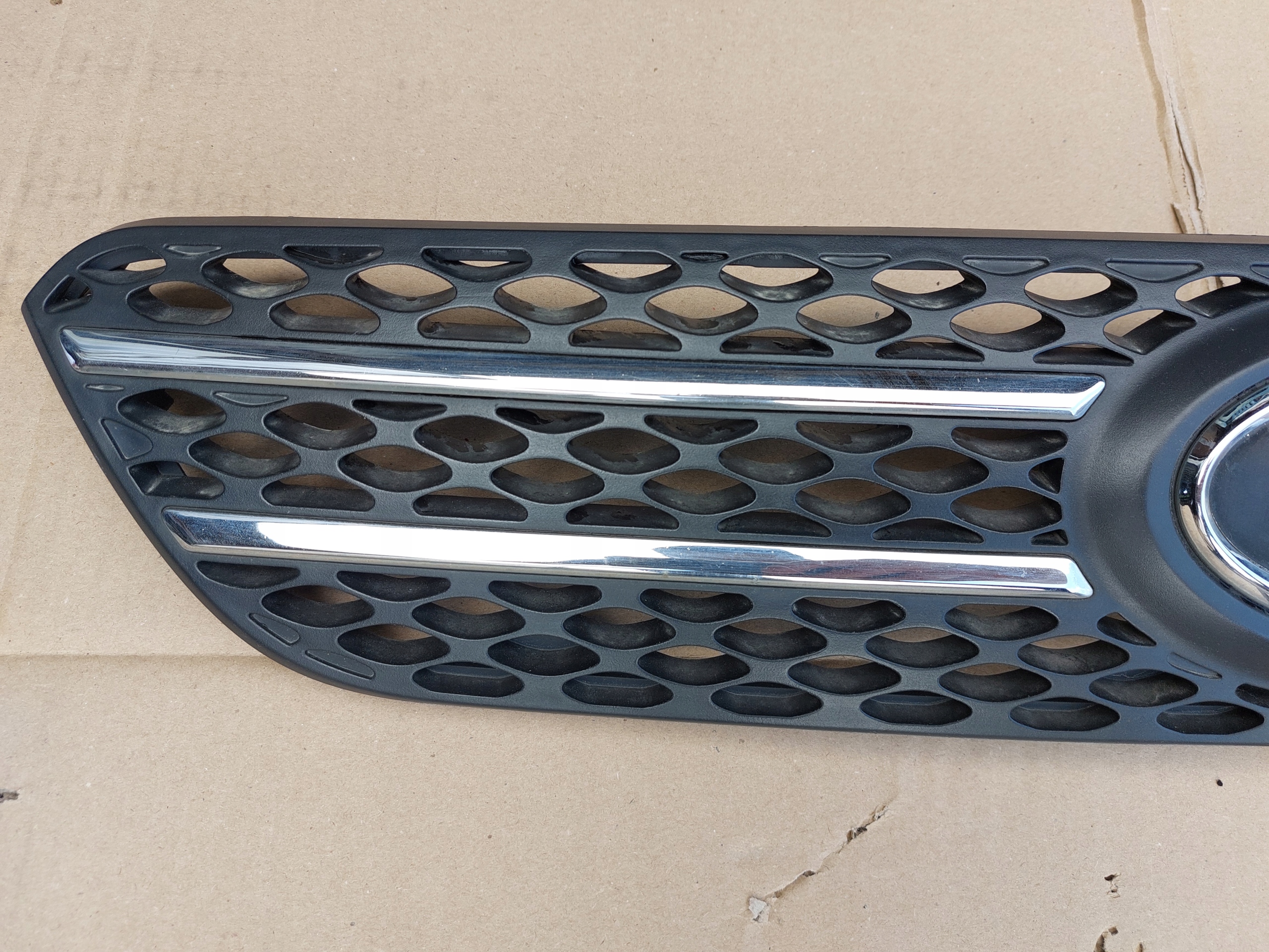 Griglia GRIGLIA Chodnicy Kia Ceed e 86350-1H200