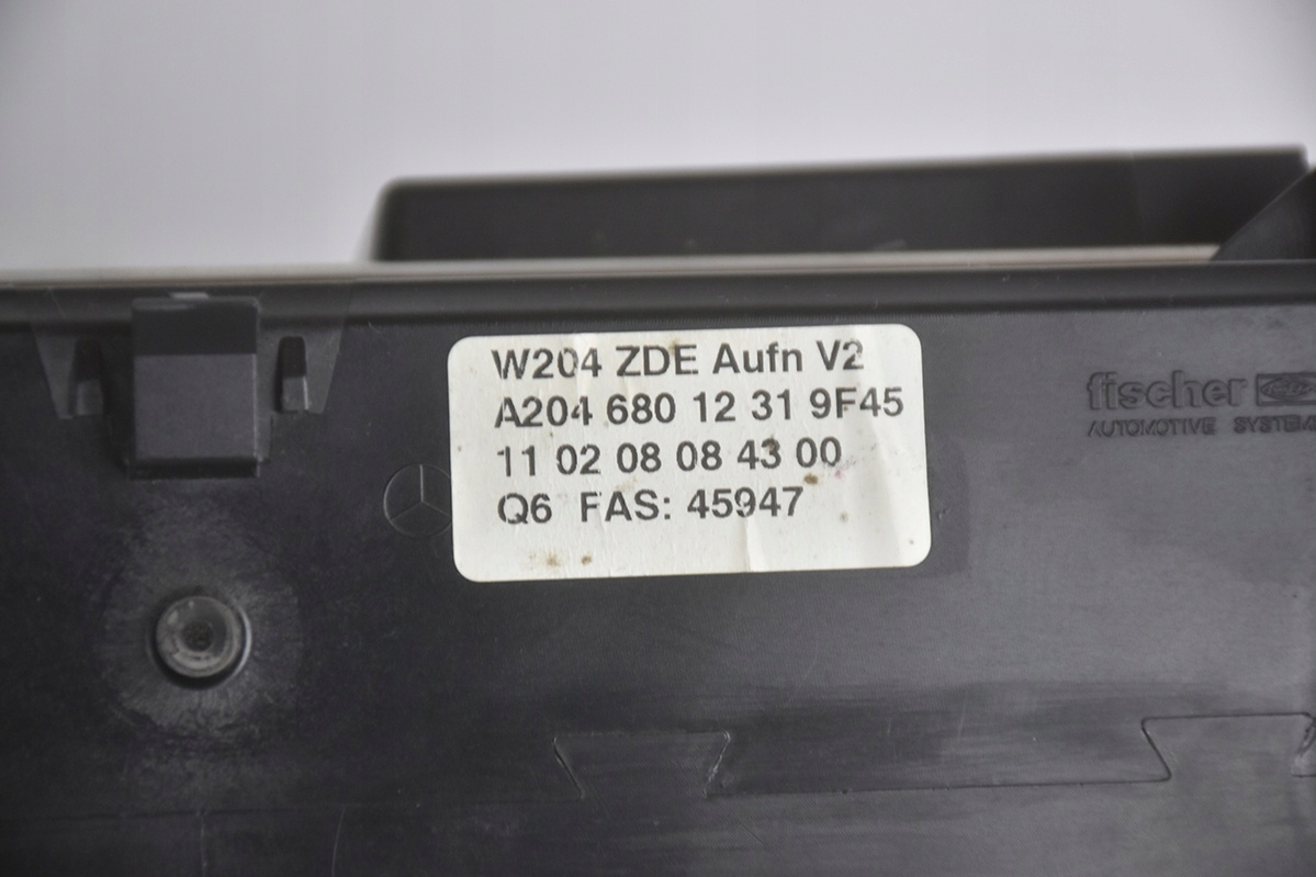 display RADIA MERCEDES W204 A2046801231