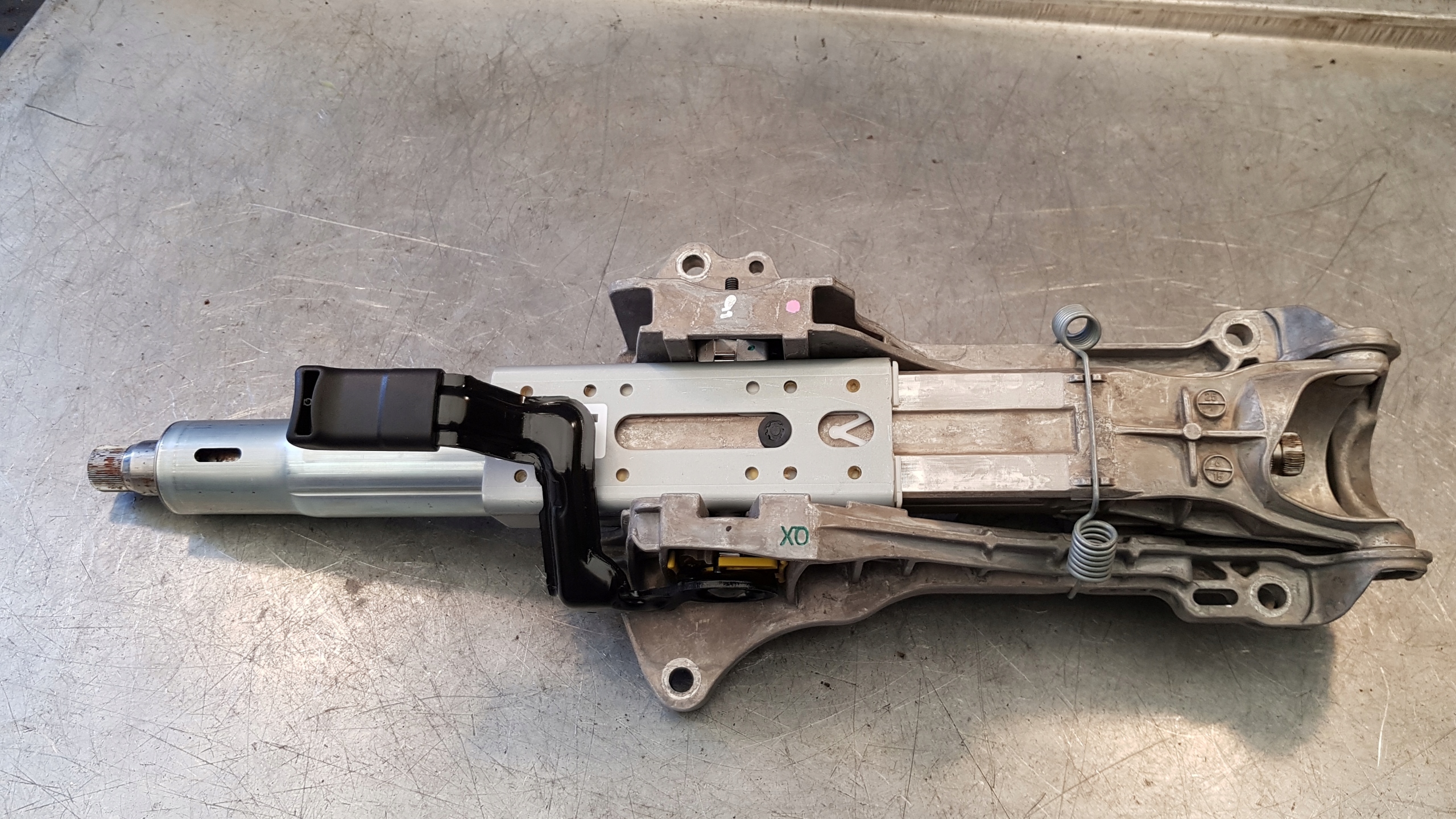 Mercedes C W205 steering wheel rod A2054606401