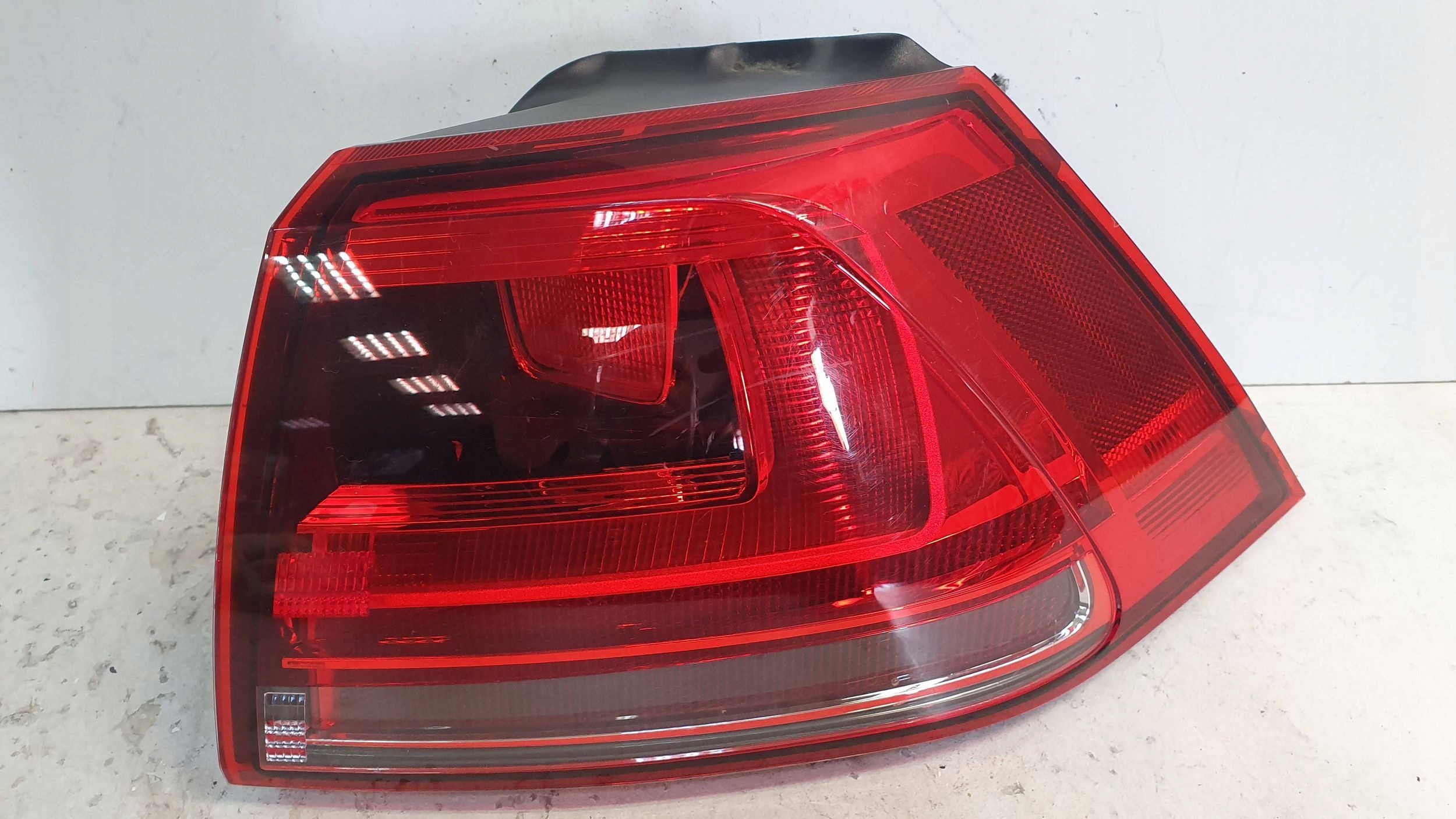 light rear part right VW GOLF VII 7 USA 5GM945096B 12