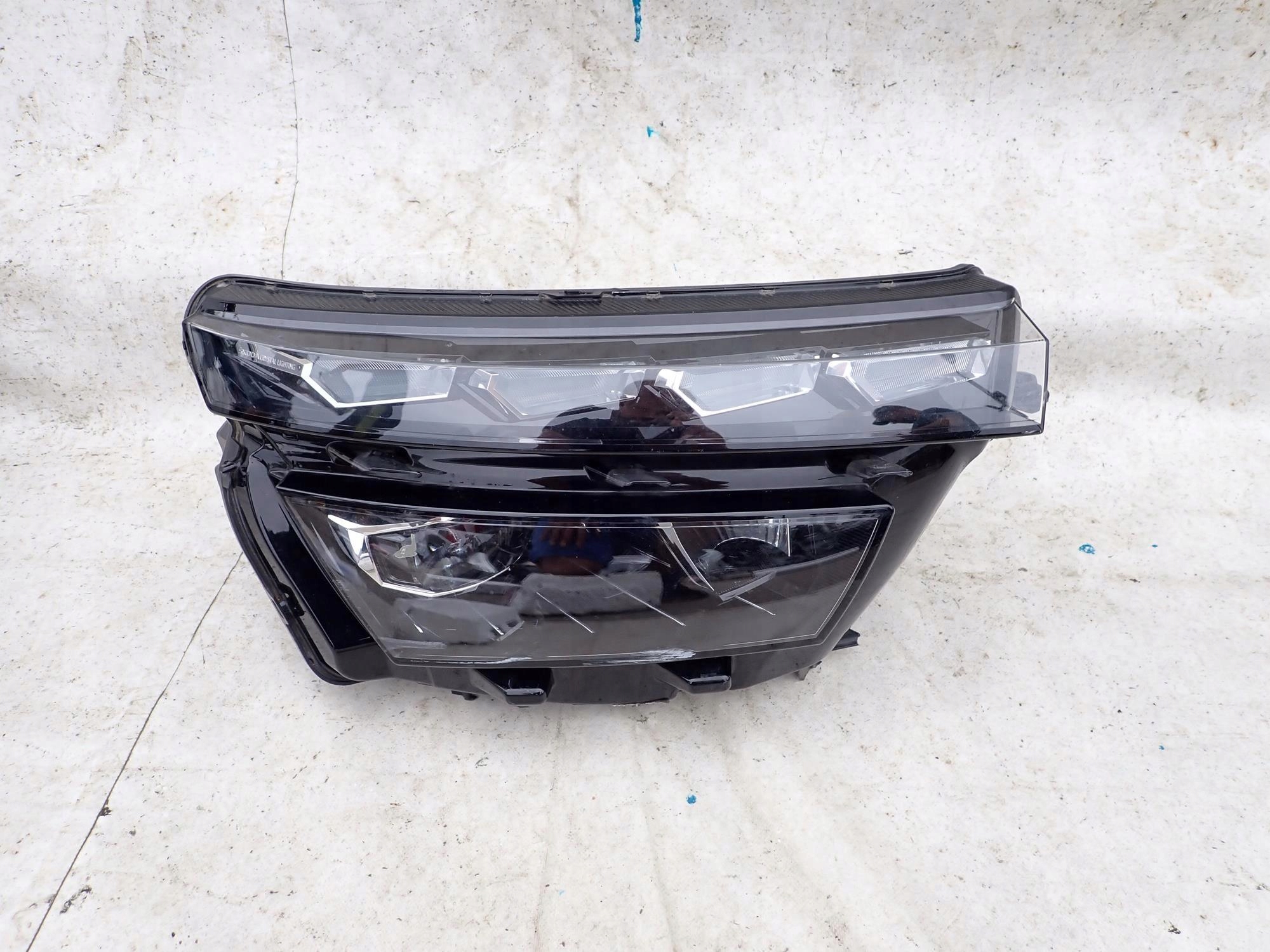 SKODA KAMIQ 19-23 light front front right FULL LED