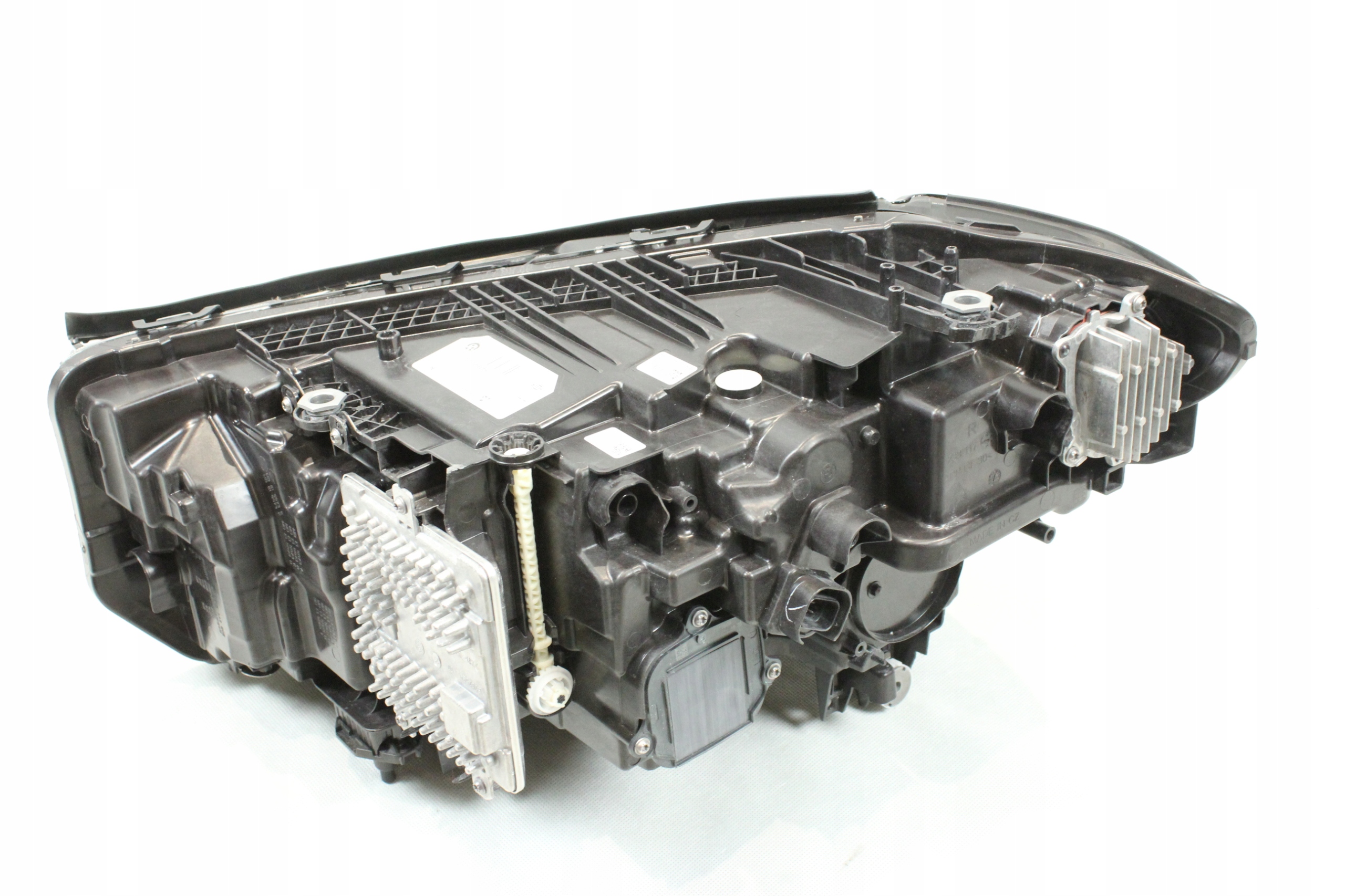 LAMPA PRZÓD PRAWA ADAPTIVE LED BMW G32 6GT LCI Producent części BMW OE