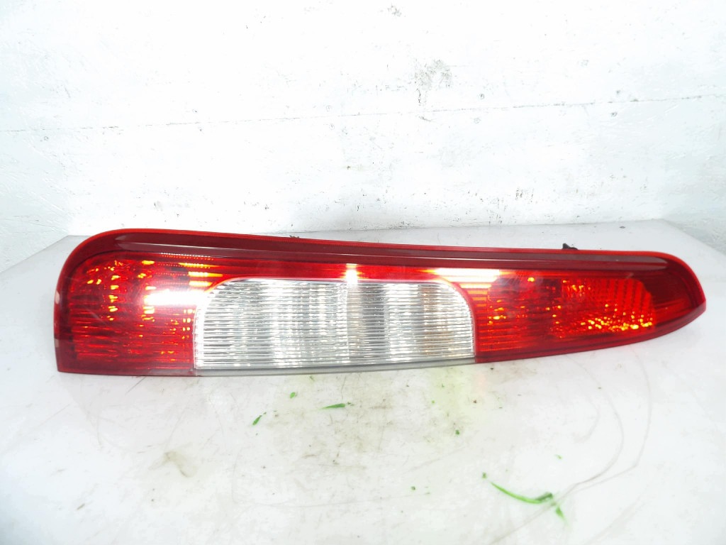 FORD FOCUS MK1 HB LIFT light rear part left 3M51-13A603-AA