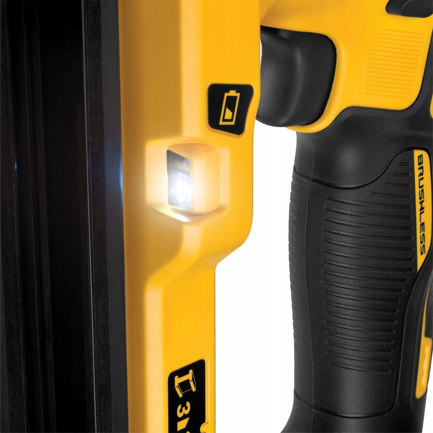 DCN890N DEWALT бетон 18V XR корпус напряжение (V) 18 V