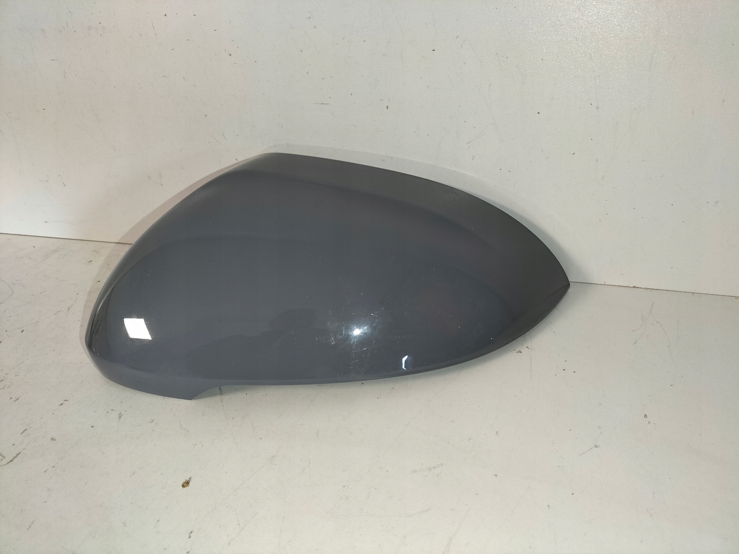 obal krytka zrcadla levá VW PASSAT B8 14