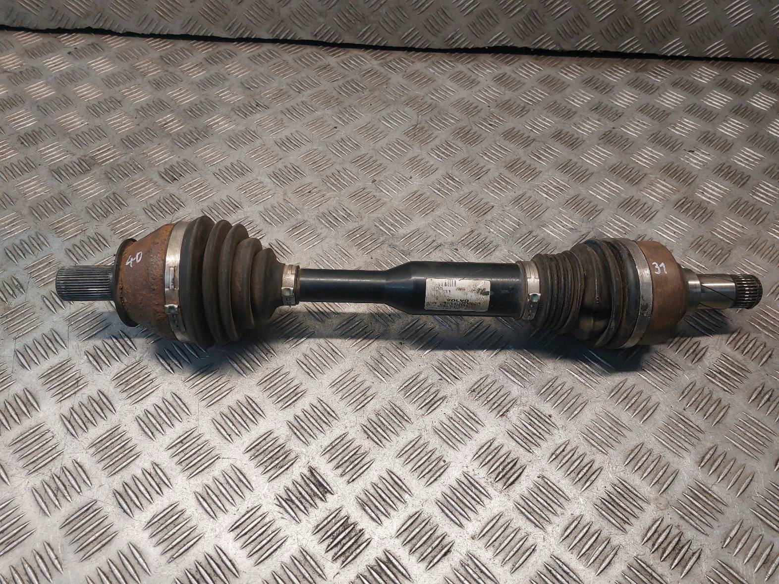 semi-axis left front 6B VOLVO XC60 and 2.4 D5 MANUAL AWD 31367535
