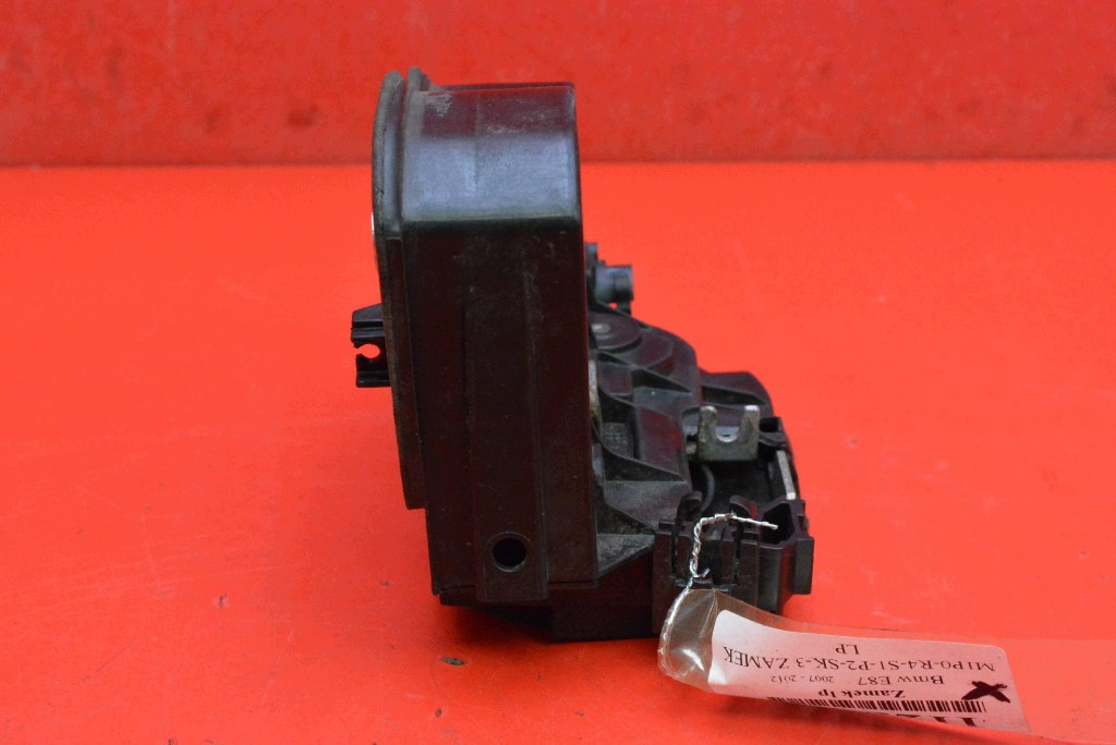 lock door left front front EU 7202149 BMW E87 LIFT 07-12