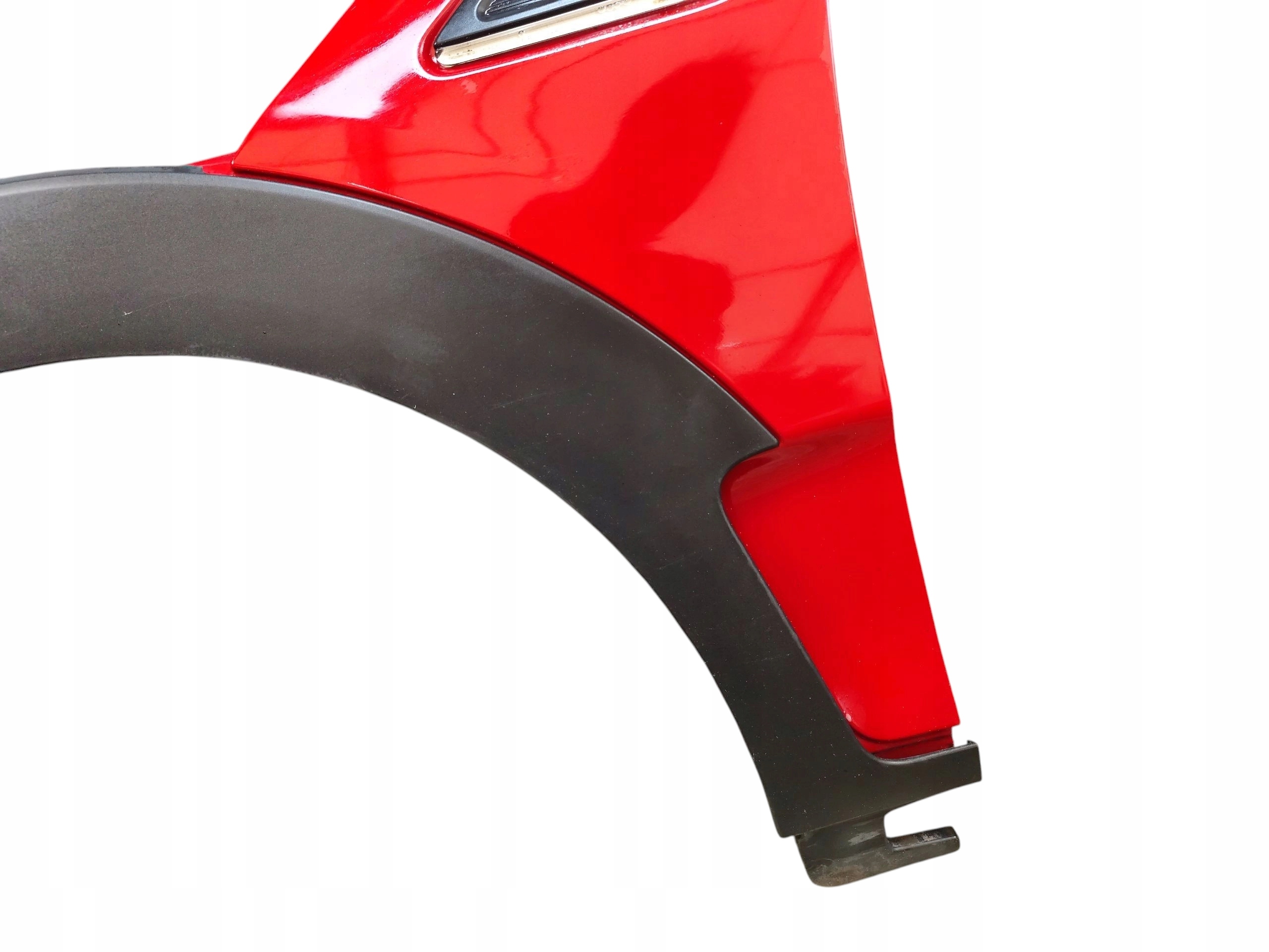 fender left front front moulding MINI CLUBMAN F54 (15-19)