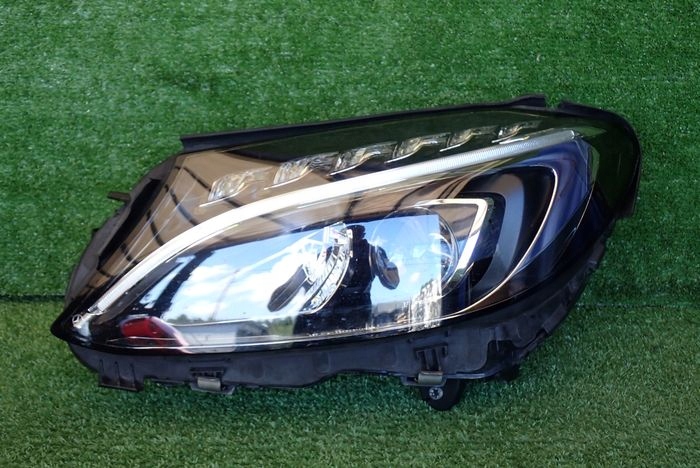 MERCEDES W205 205 C-KLASA LED HIGHT PERFORMANCE 13- reflektor left light