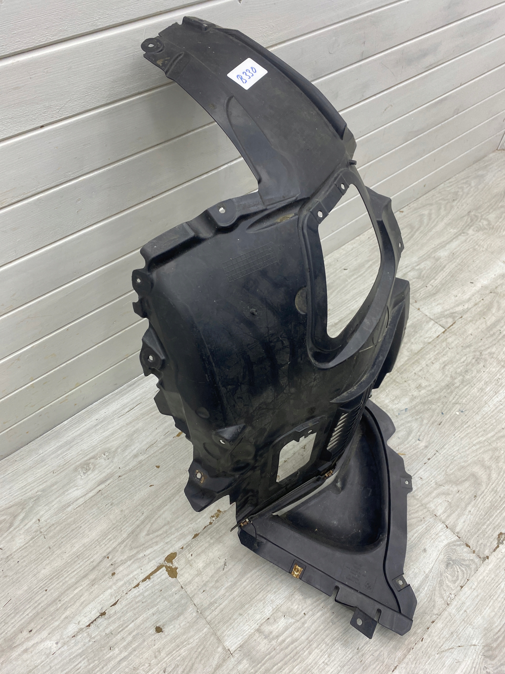 BMW F10 mudguard front left 7186727/lower left front 7186517