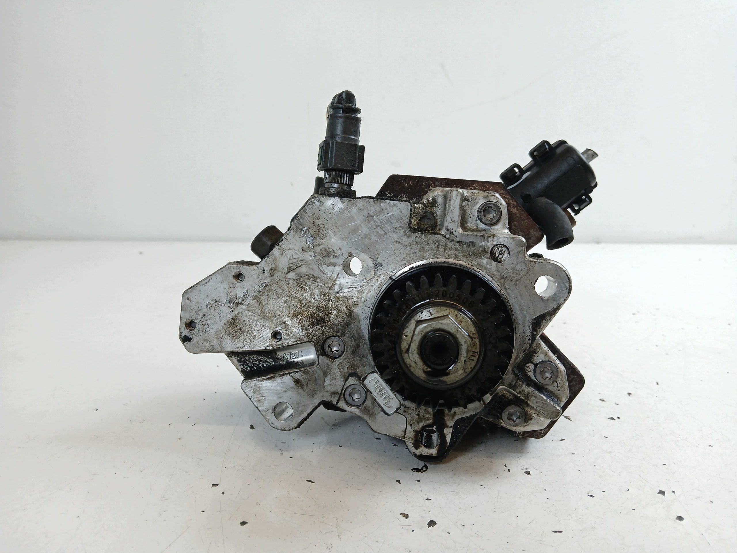 RENAULT ESPACE IV LAGUNA III 2.0 DCI Einspritzpumpe 8200385478